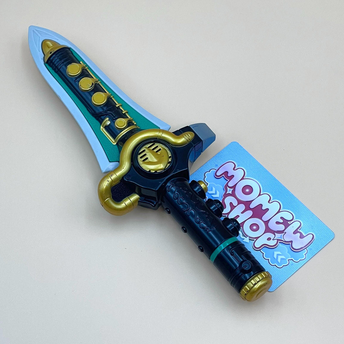 Zyusouken & Dragon Dagger from Mighty Morphin Power Rangers also known as DX Change from Super Sentai Zyuranger 1992, vintage DX Morpher roleplay collectible for Dragon ranger fans.