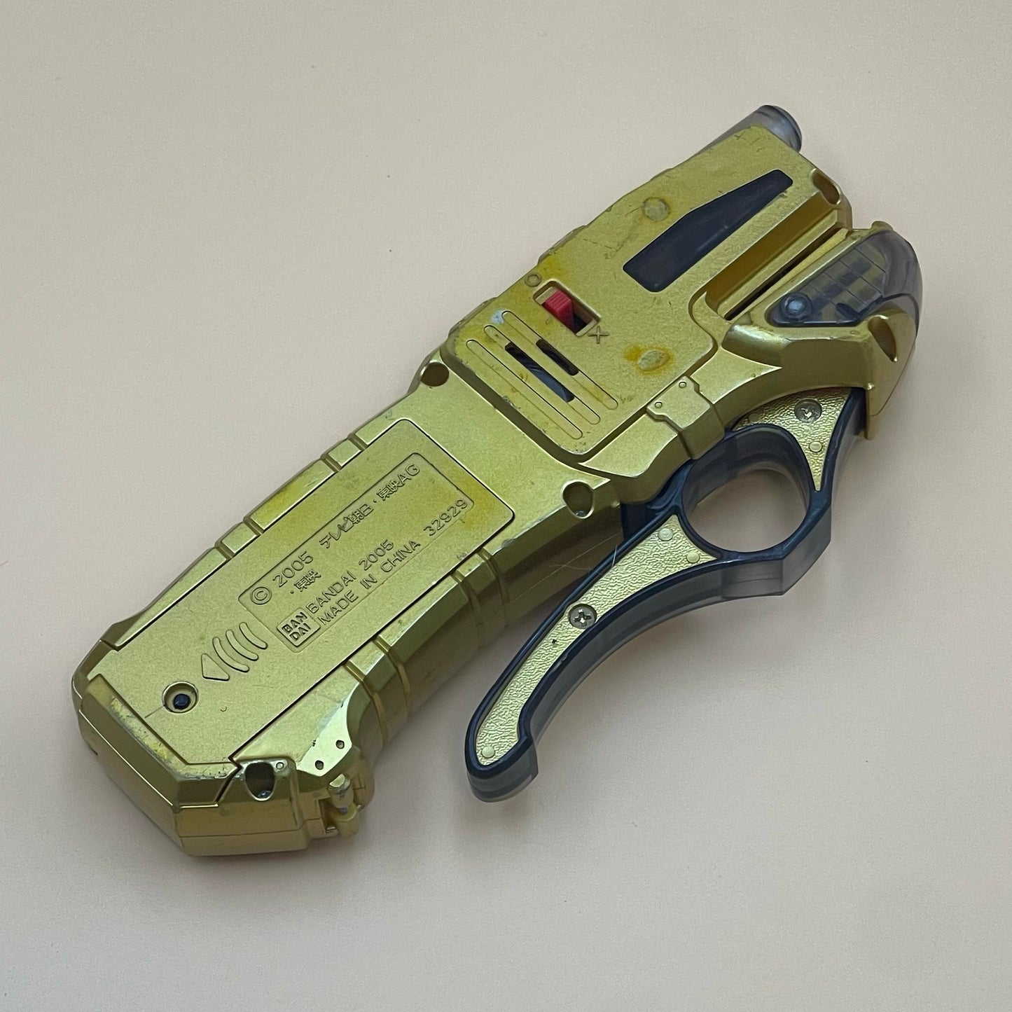 Solar Cell Gold Morpher - Power Rangers Mystic Force | DX Grip Phone Gold | Super Sentai Magiranger
