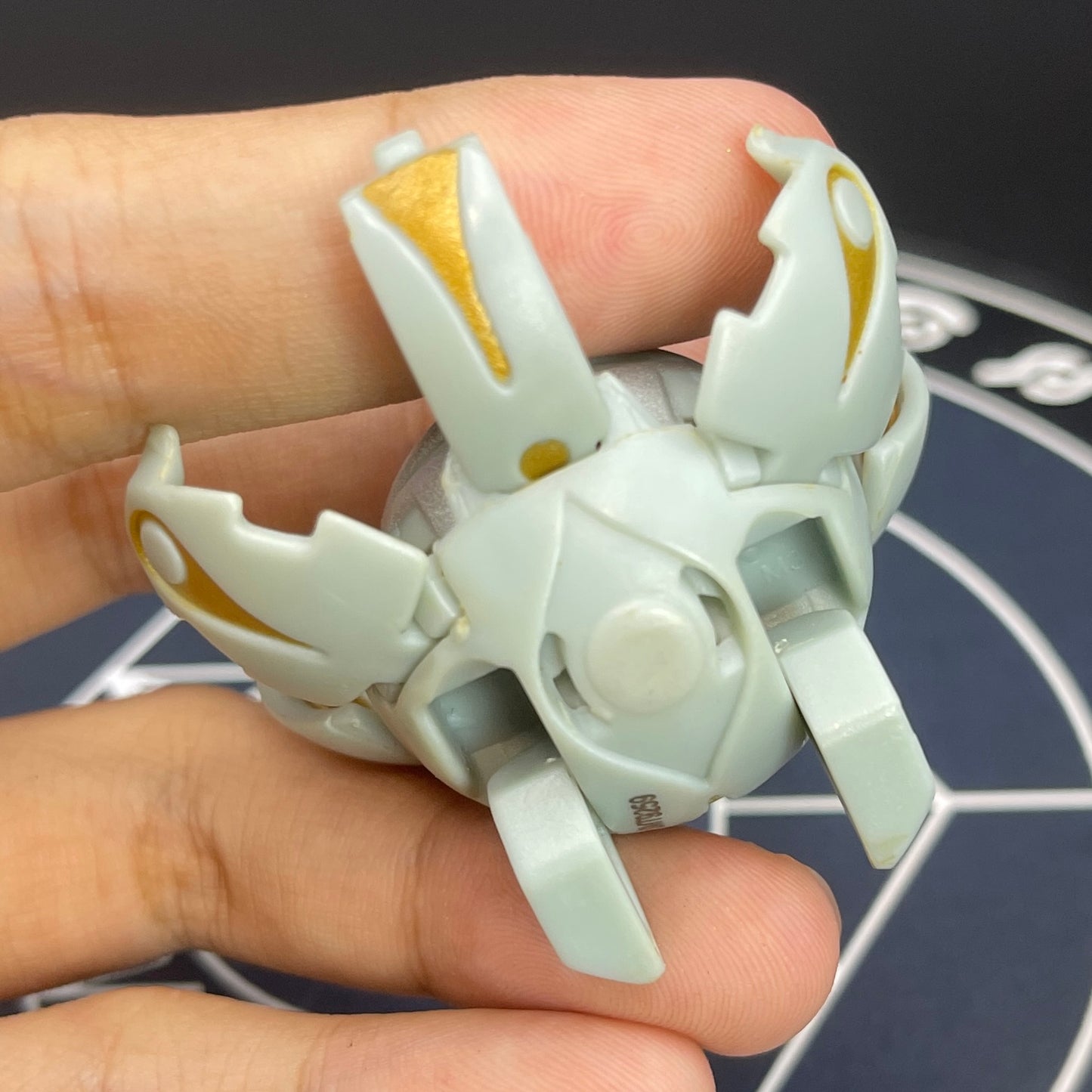 Haos Tentaclear B2 Bakugan Battle Brawlers