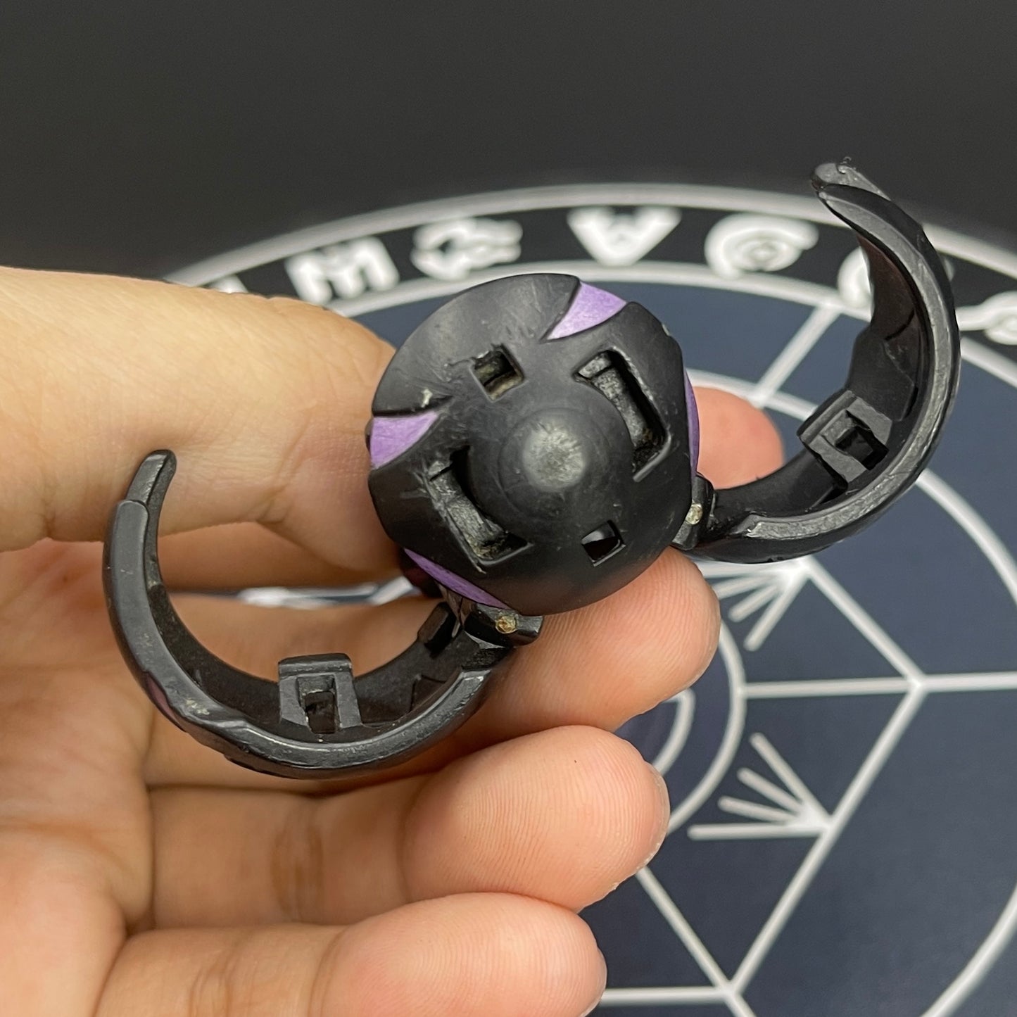 Darkus Reaper B2 Bakugan Battle Brawlers