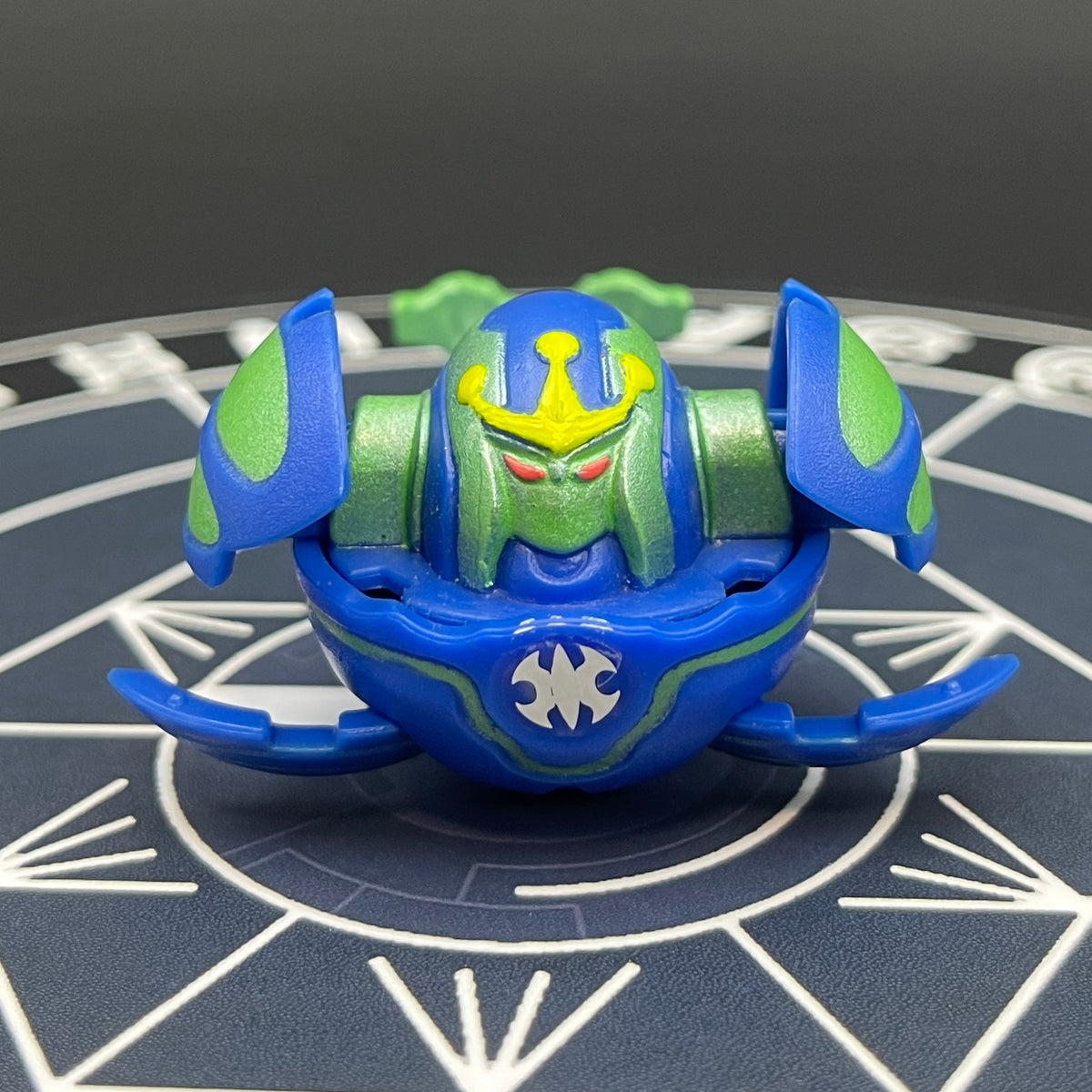 Aquos Sirenoid B2 Bakugan Battle Brawlers