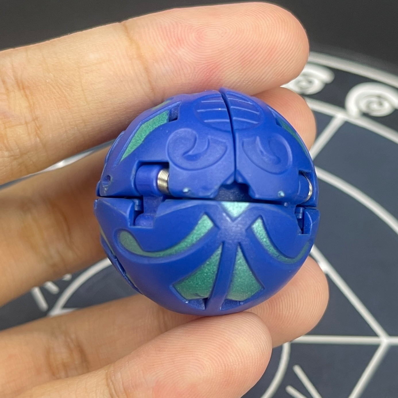 Aquos Frosch B2 Bakugan Battle Brawlers