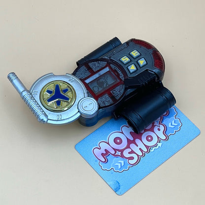 DX GoGo Brace & Rescue Morpher from Power Rangers Lightspeed Rescue 2000 also known as DX Change from Super Sentai GoGoFive 1999, vintage DX Morpher roleplay collectible for Lightspeed Rangers fans.