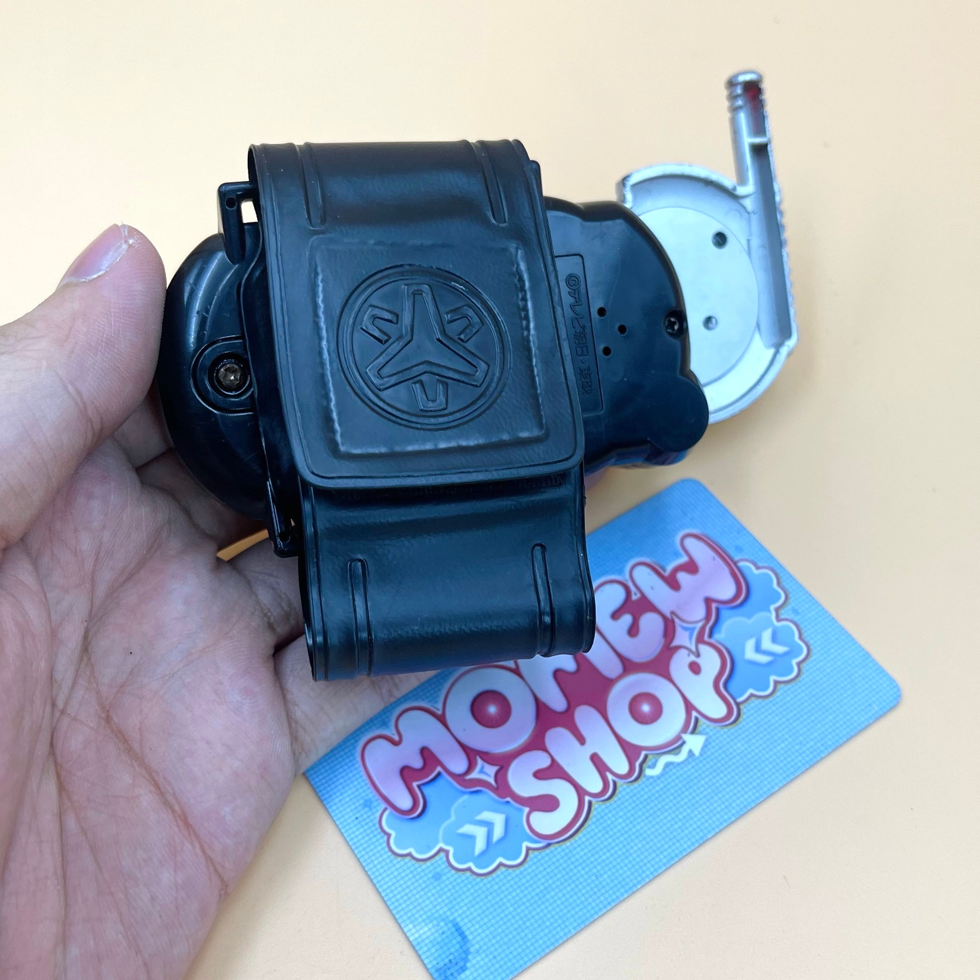DX GoGo Brace & Rescue Morpher from Power Rangers Lightspeed Rescue 2000 also known as DX Change from Super Sentai GoGoFive 1999, vintage DX Morpher roleplay collectible for Lightspeed Rangers fans.