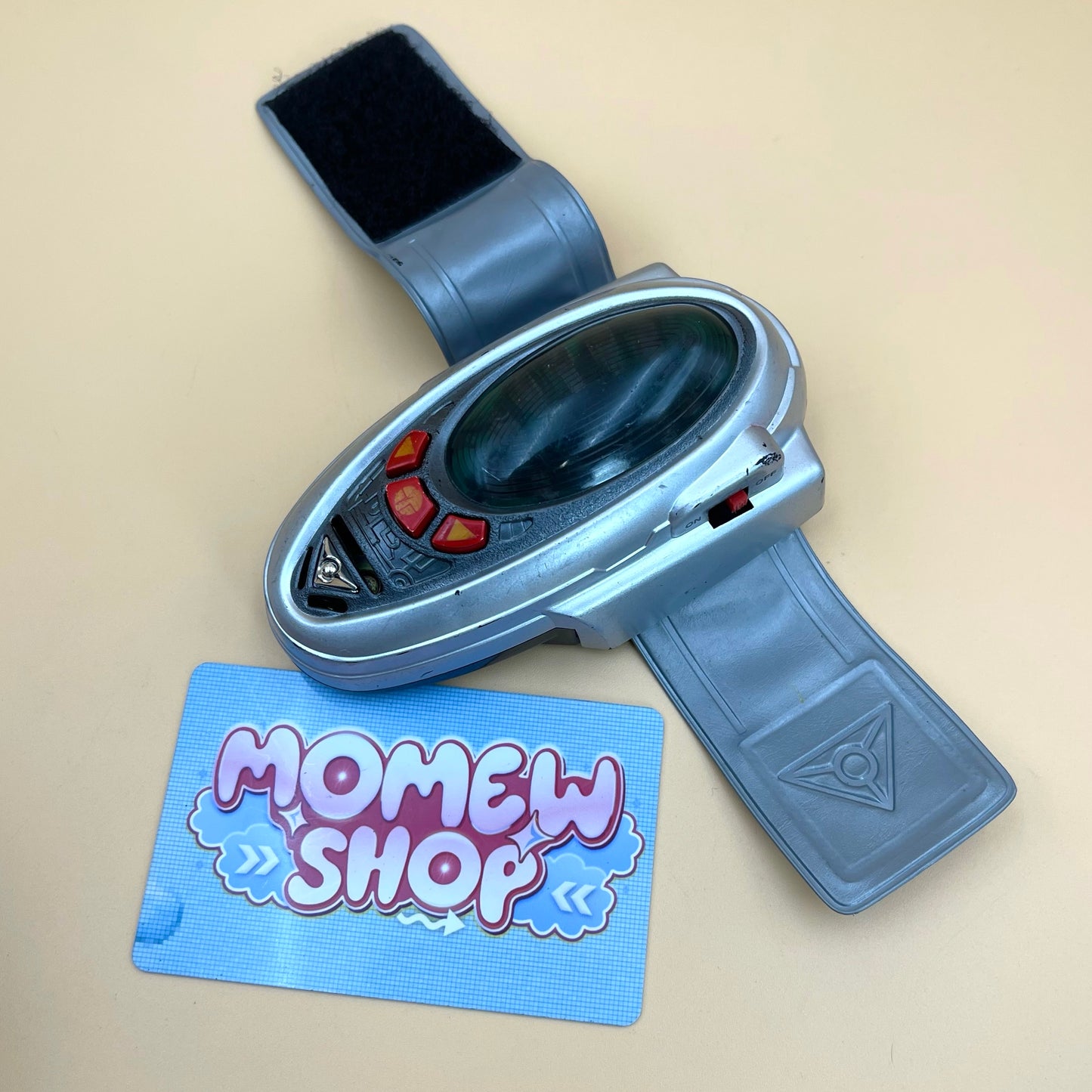 Wrist-worn Power Rangers morpher – DX Chrono Changer size reference