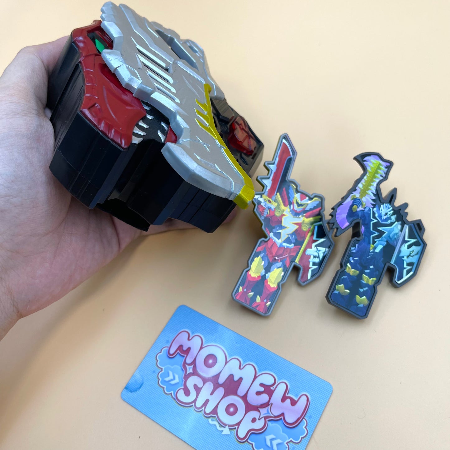 Dino Fury Morpher - Power Rangers Dino Fury - America Version