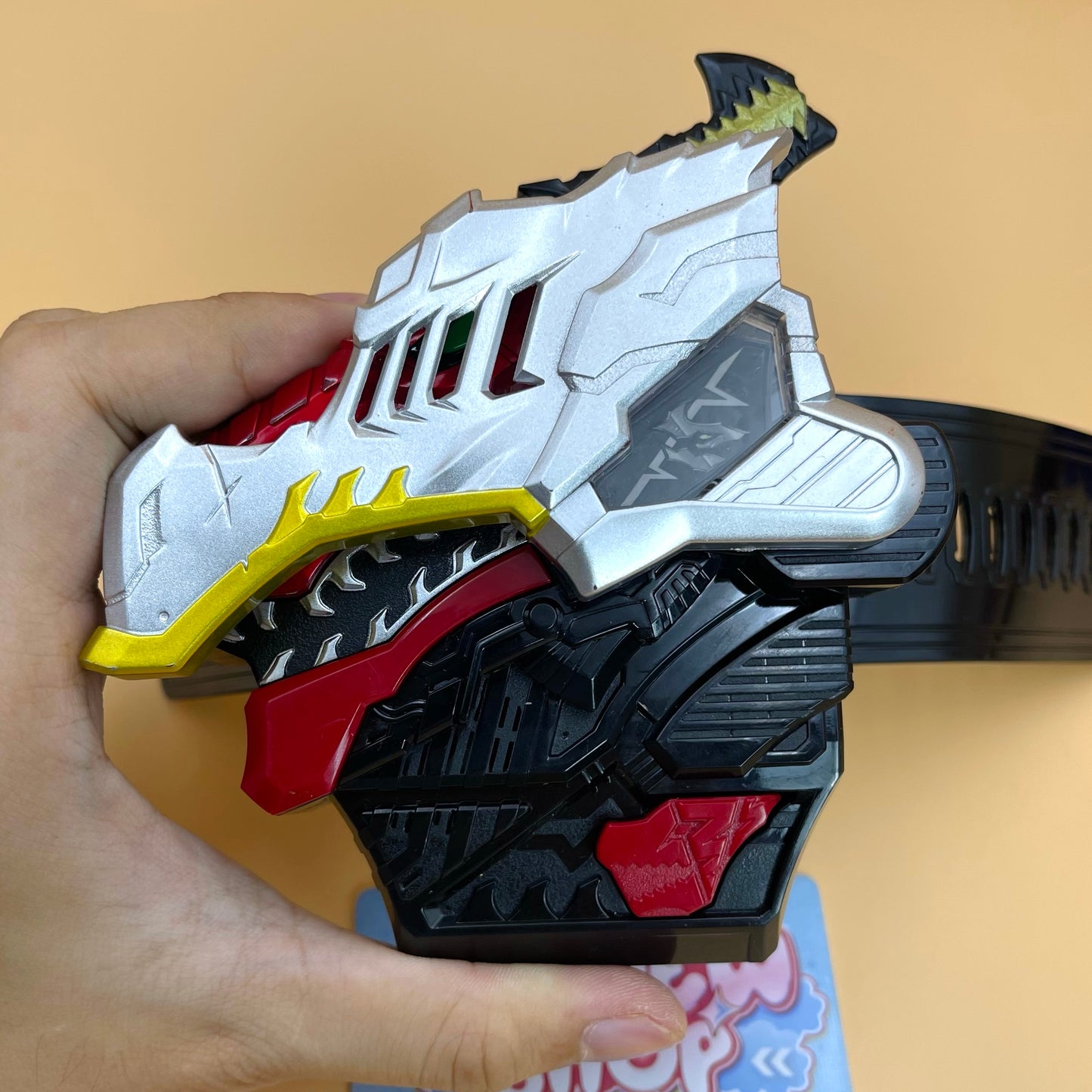 Dino Fury Morpher - Power Rangers Dino Fury