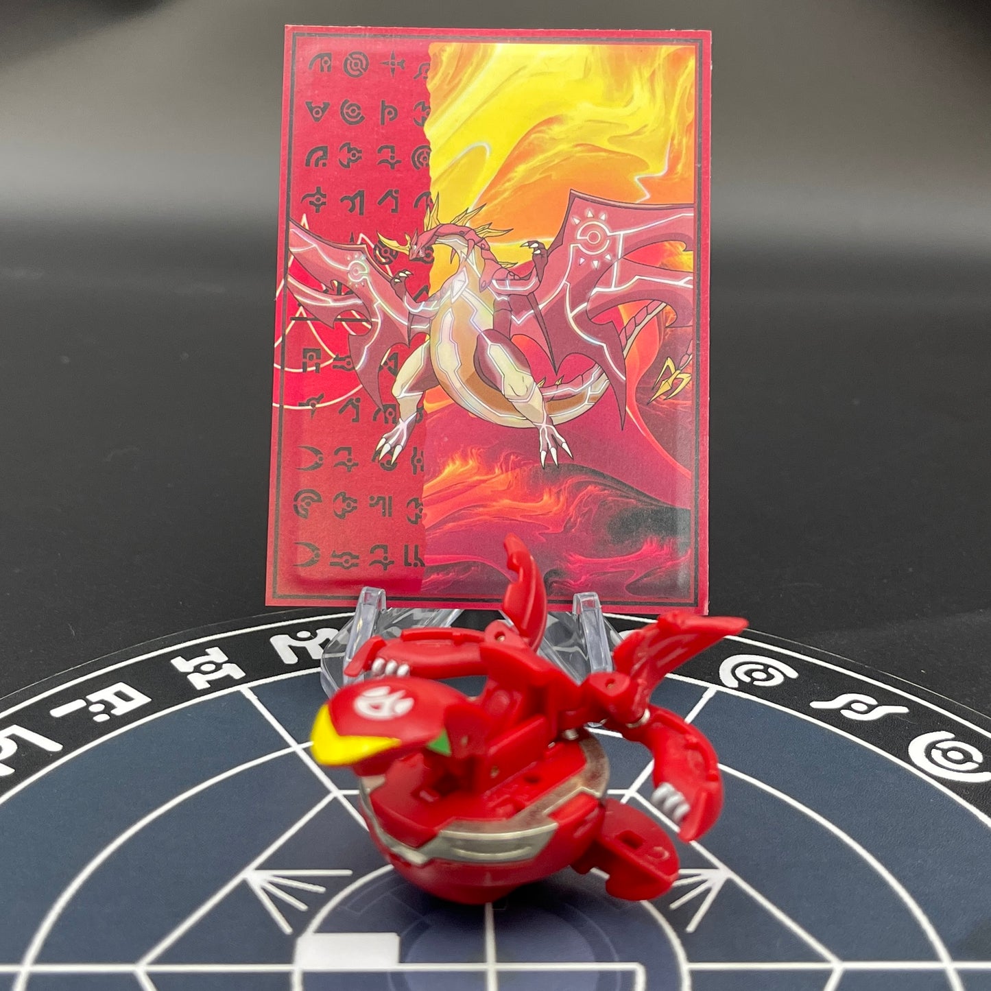 Pyrus Infinity Dragonoid B2 Bakugan Battle Brawlers