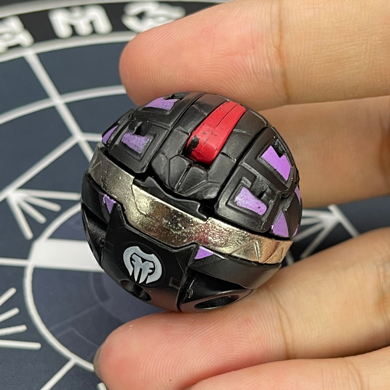 Darkus Alpha Hydranoid B2 Heavy Metal Bakugan Battle Brawlers