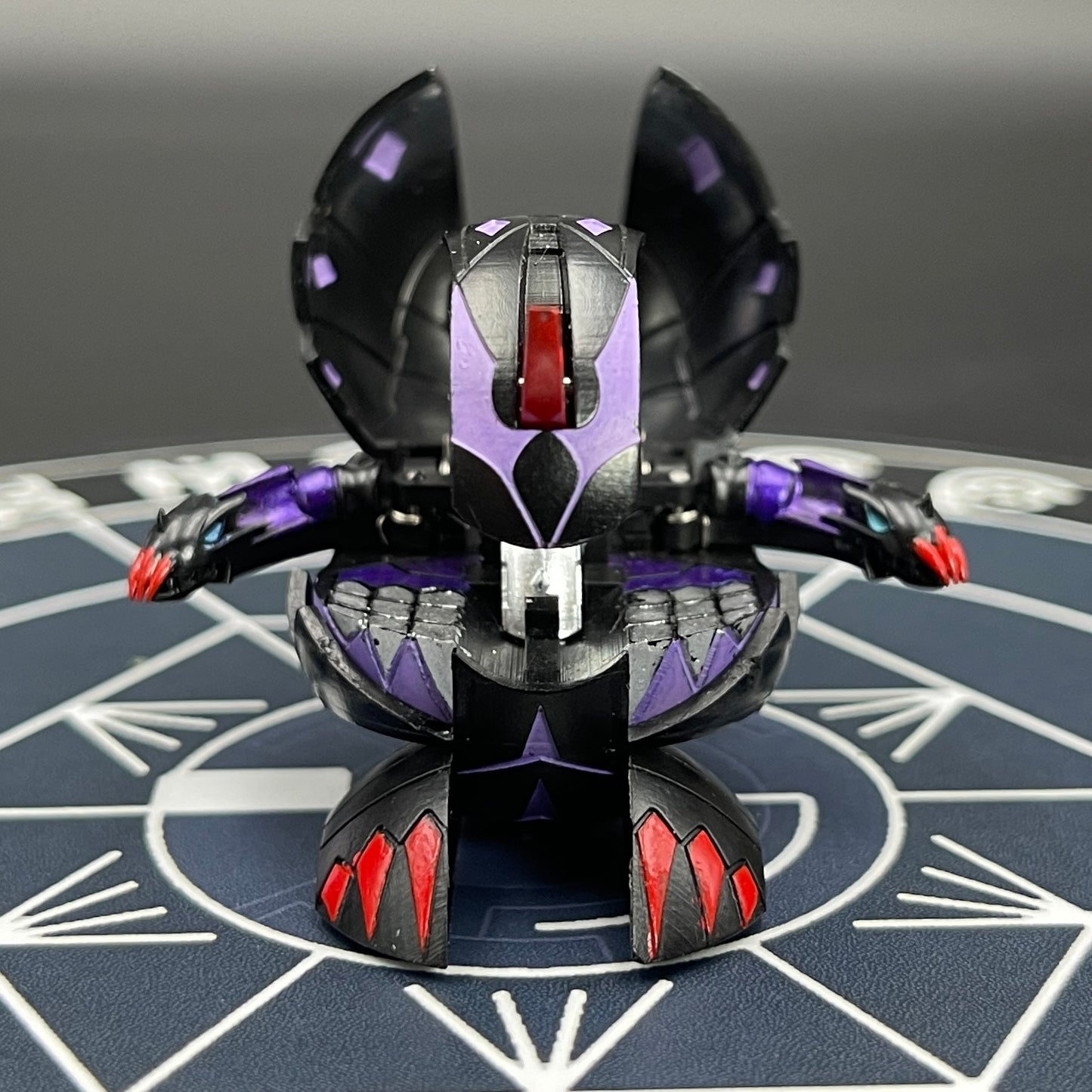 Darkus Alpha Hydranoid B2 Ver. Anime Bakugan Battle Brawlers