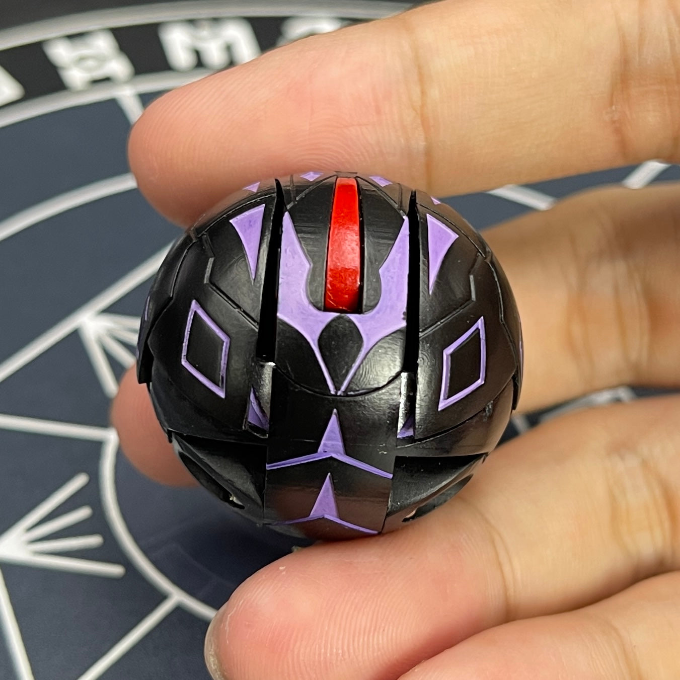 Darkus Alpha Hydranoid B2 Ver. Anime Bakugan Battle Brawlers