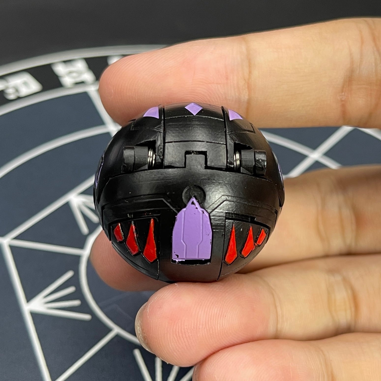 Darkus Alpha Hydranoid B2 Ver. Anime Bakugan Battle Brawlers