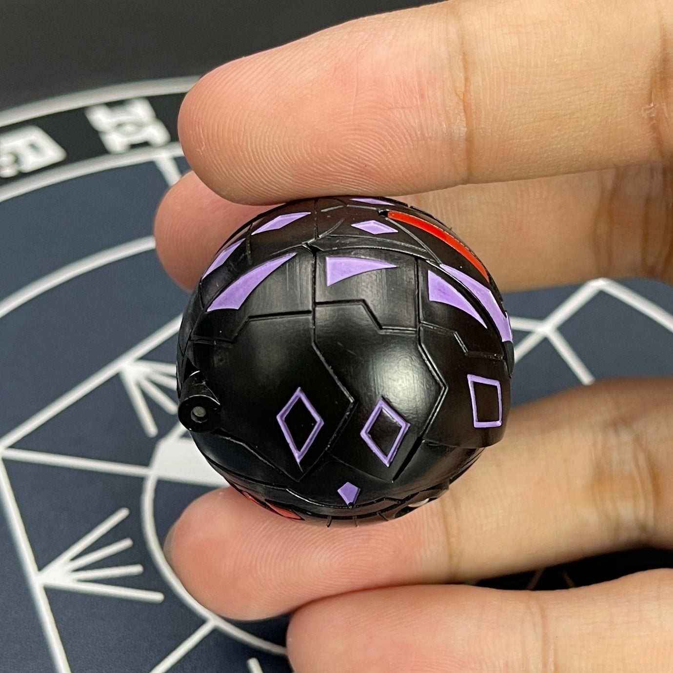Darkus Alpha Hydranoid B2 Ver. Anime Bakugan Battle Brawlers