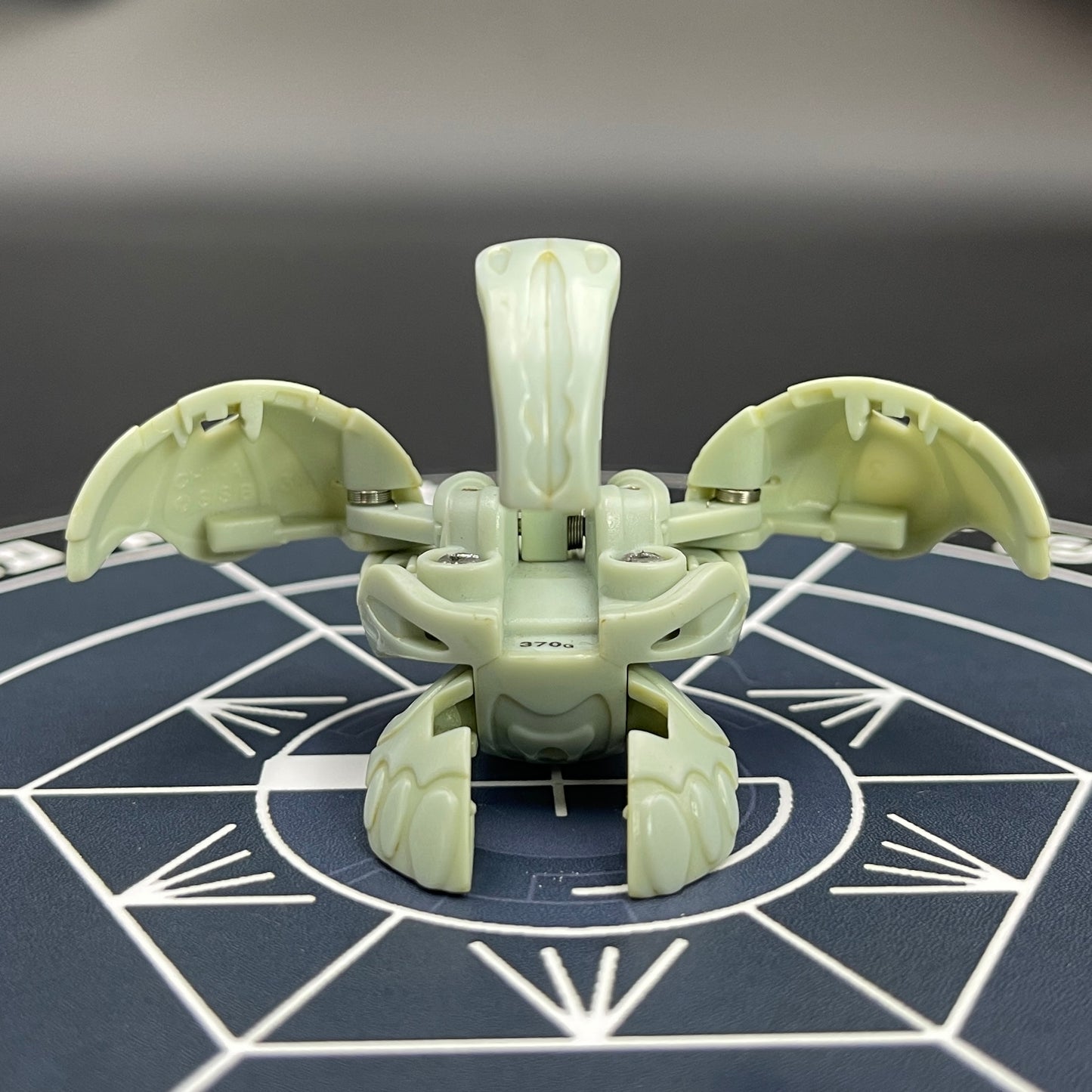 Wavern B2 Bakugan Battle Brawlers