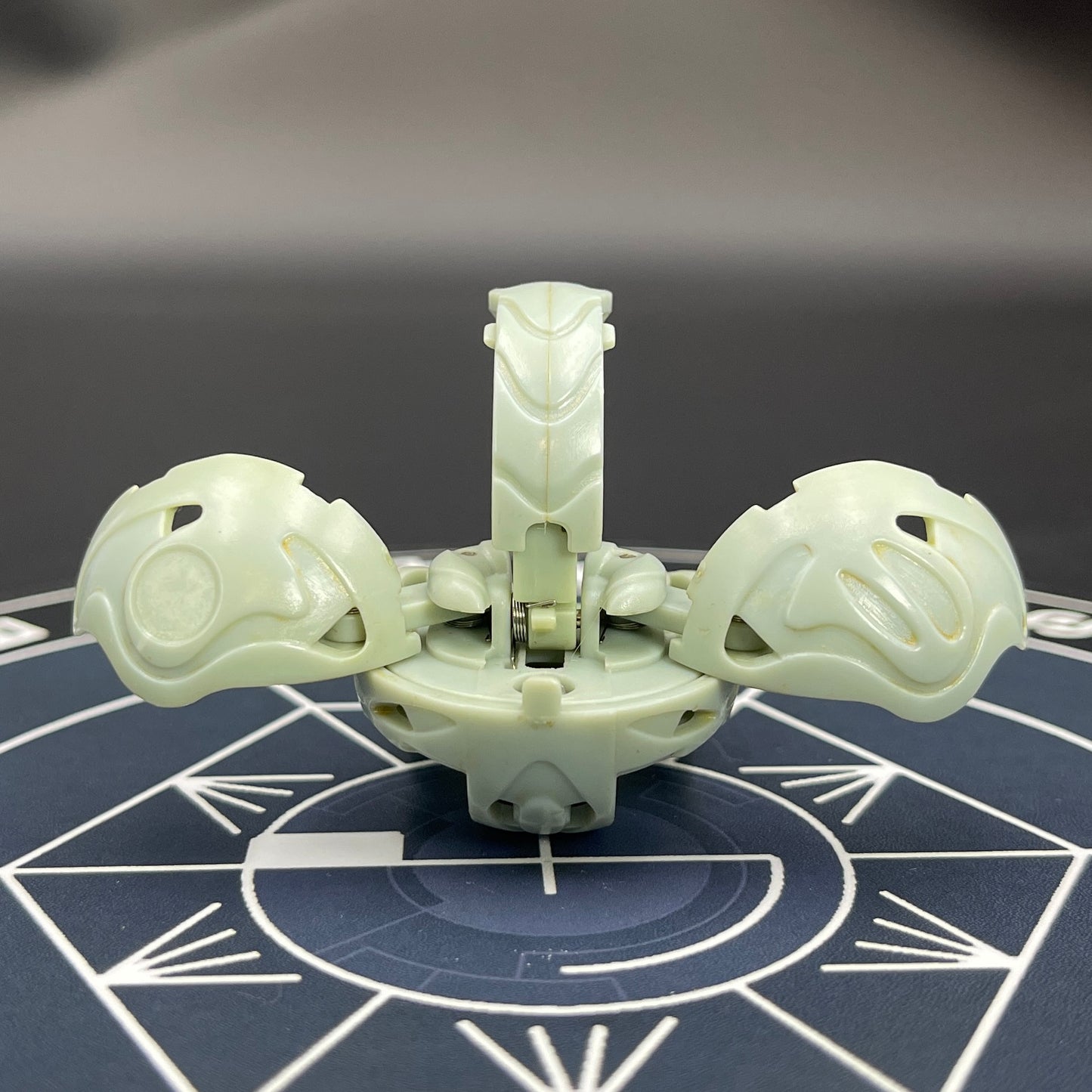 Wavern B2 Bakugan Battle Brawlers