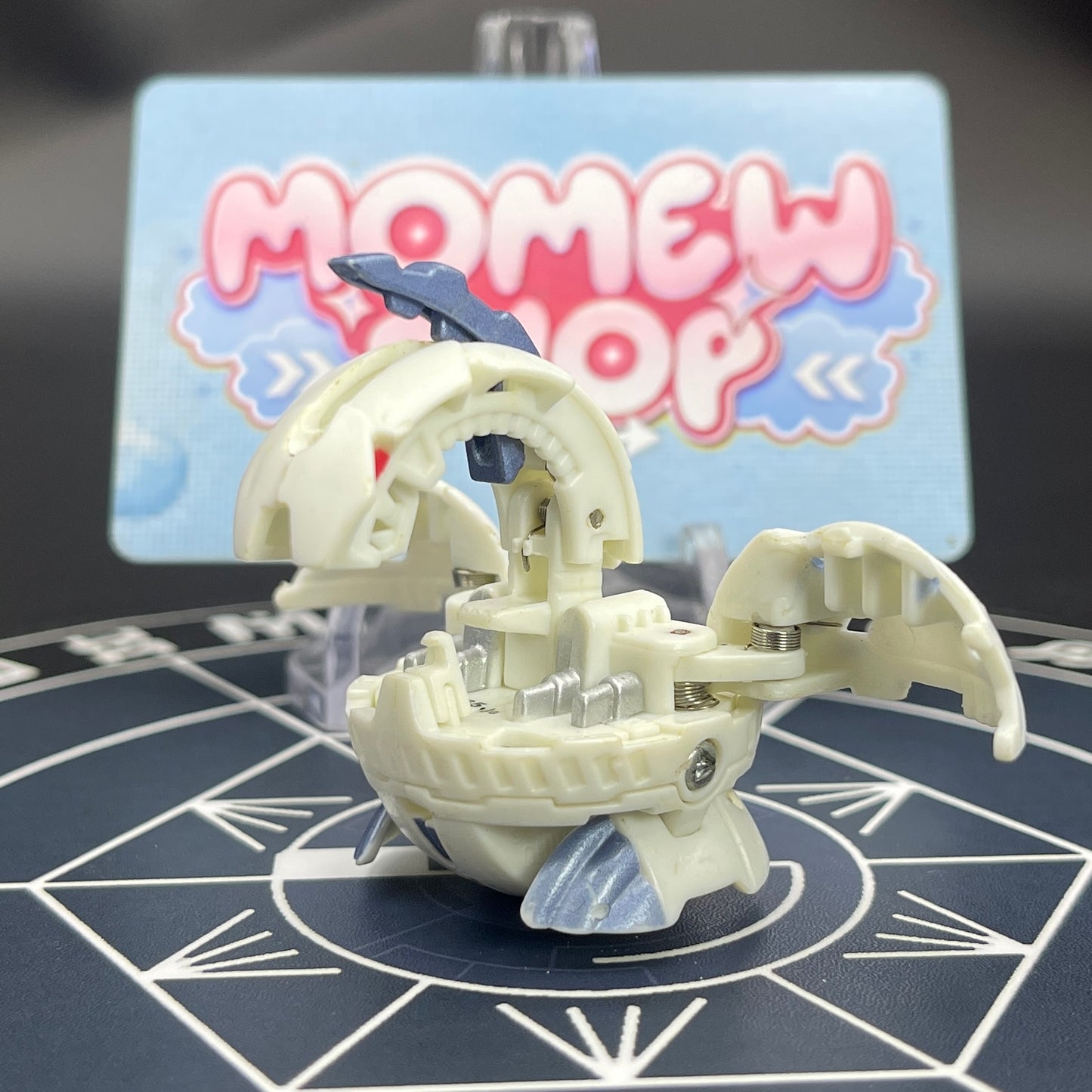 White Naga B2 Bakugan Battle Brawlers