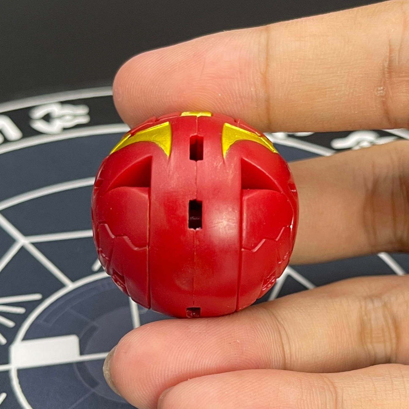 Pyrus Dragonoid B2 Bakugan Battle Brawlers Newly Painted in Gold