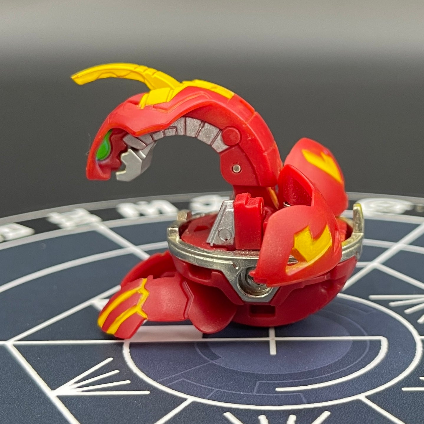 Pyrus Delta Dragonoid B2 Bakugan Battle Brawlers Paint Applied To Specific Parts Only