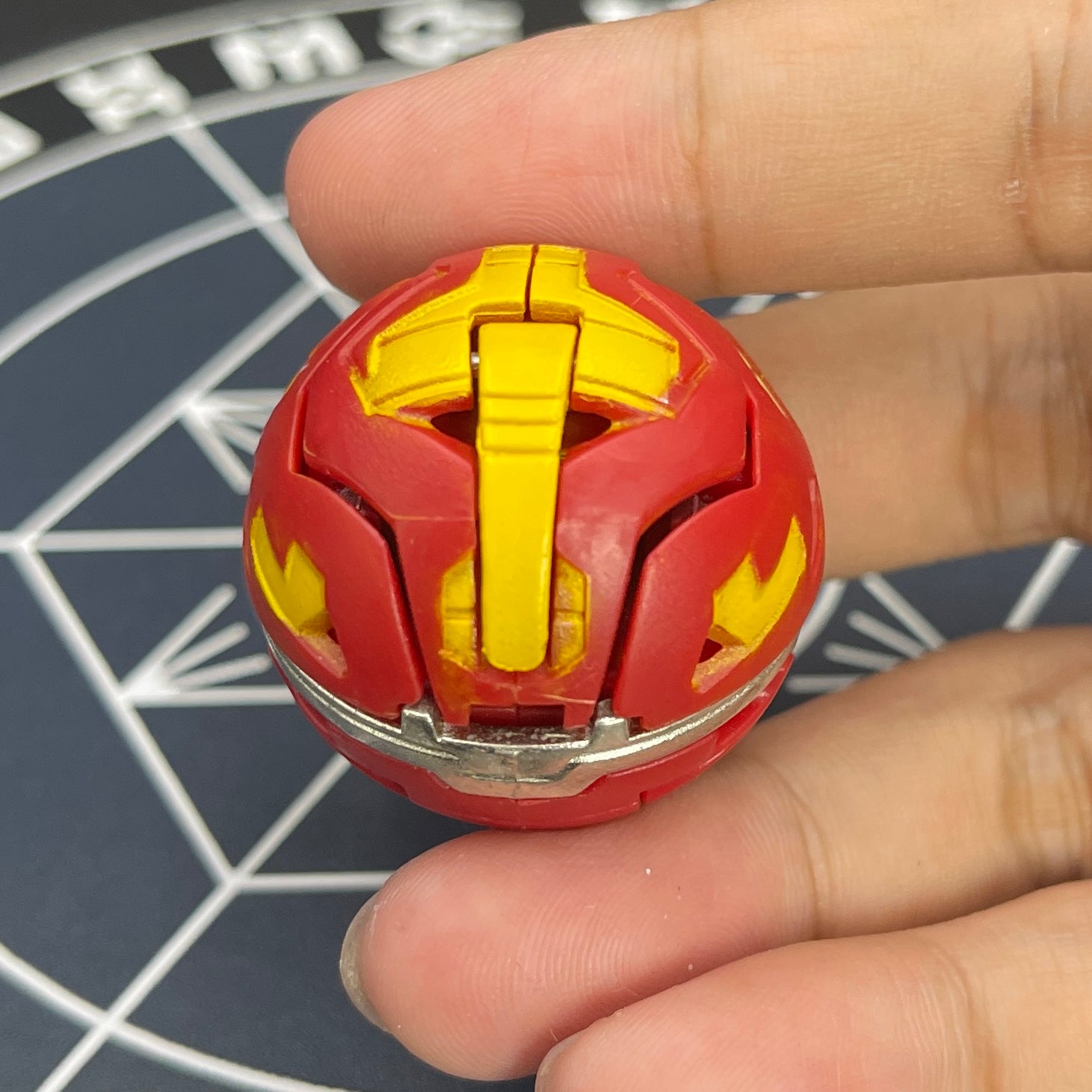 Pyrus Delta Dragonoid B2 Bakugan Battle Brawlers Paint Applied To Specific Parts Only