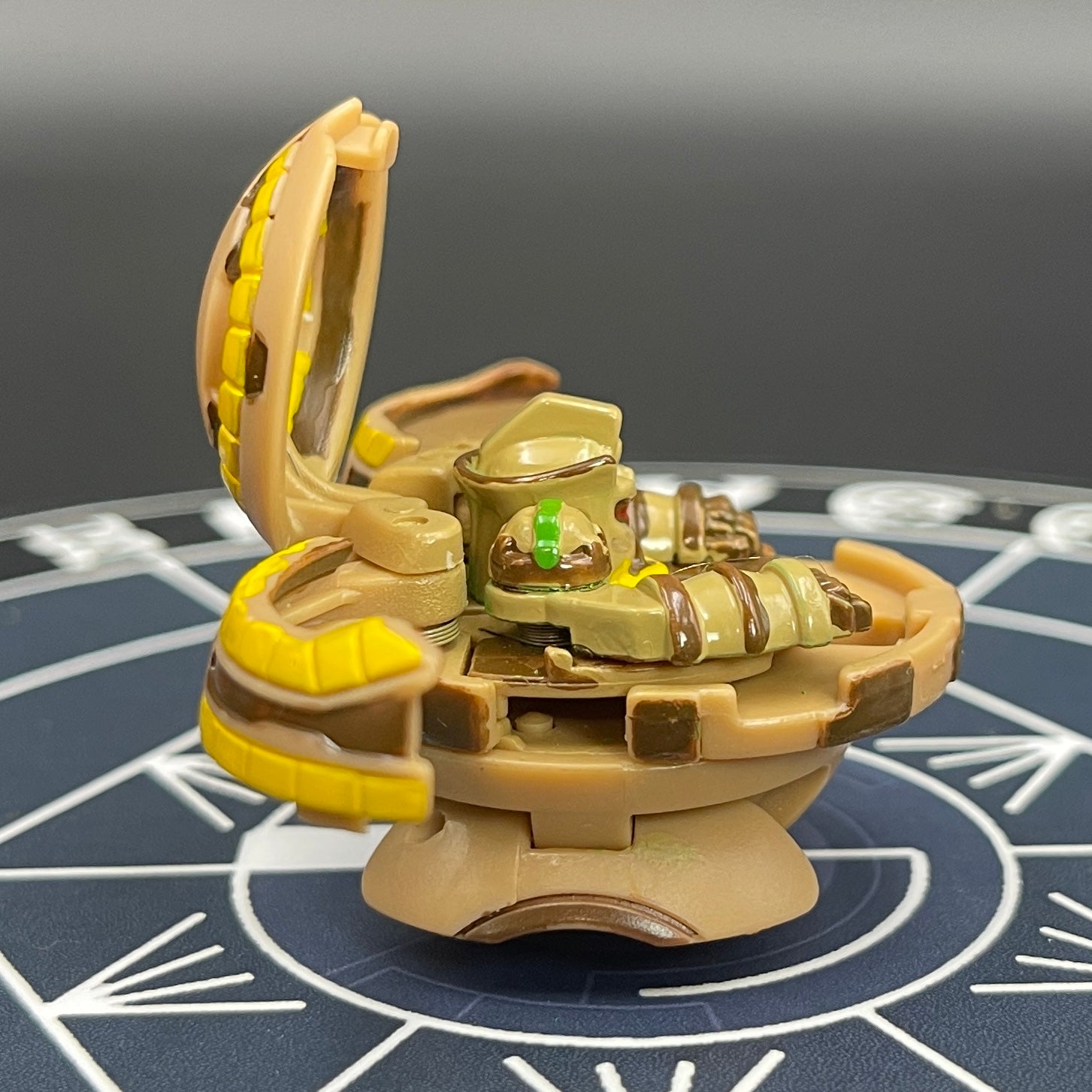 Subterra Hammer Gorem B2 Bakugan Battle Brawlers Paint Applied To Specific Parts Only