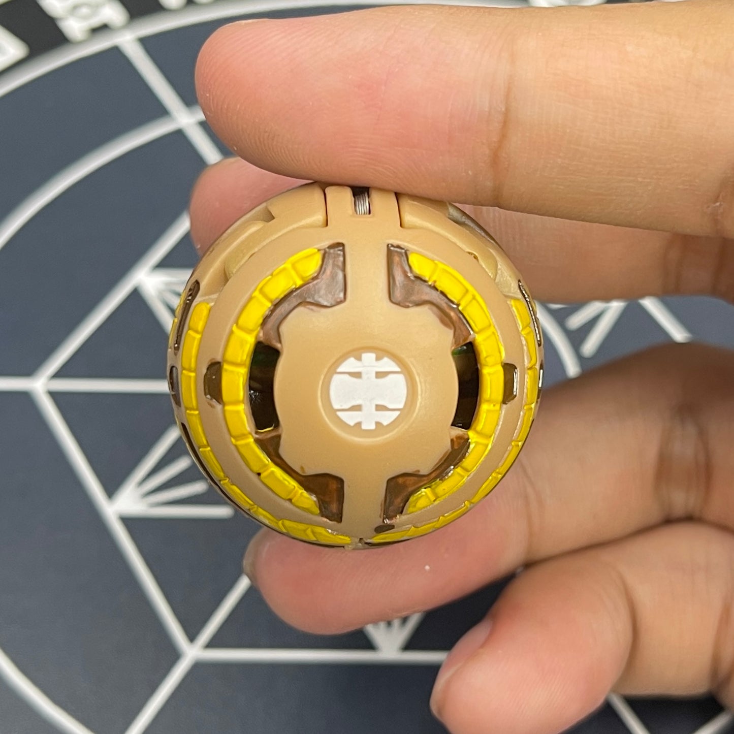 Subterra Hammer Gorem B2 Bakugan Battle Brawlers Paint Applied To Specific Parts Only
