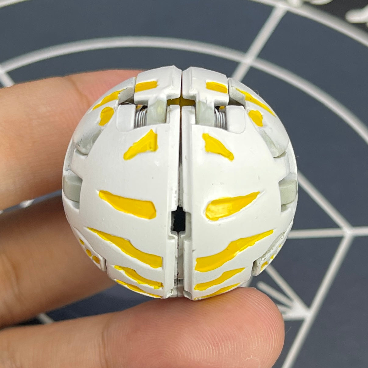 Haos Blade Tigrerra B2 Bakugan Battle Brawlers Newly Painted To Match The Anime Version