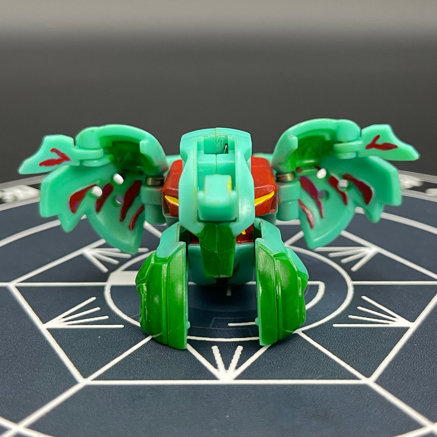 Ventus Storm Skyress B2 Bakugan Battle Brawlers Paint Applied To Specific Parts Only