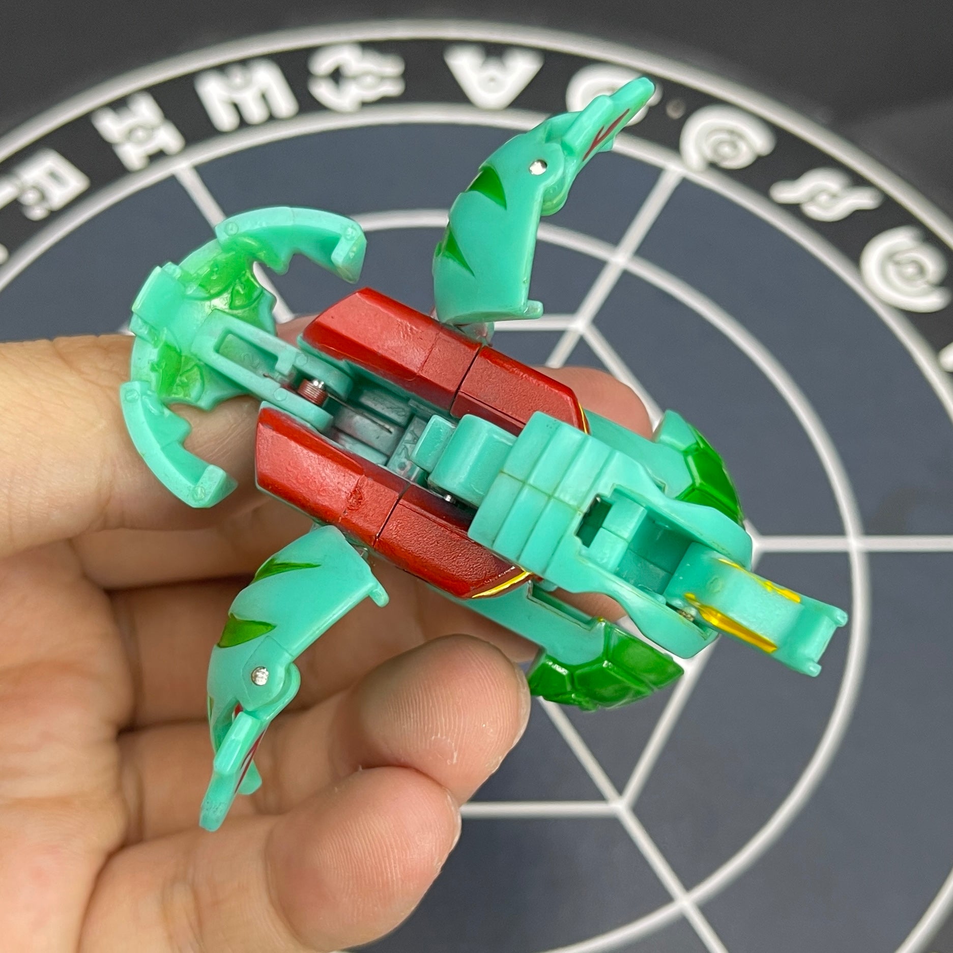 Ventus Storm Skyress B2 Bakugan Battle Brawlers Paint Applied To Specific Parts Only