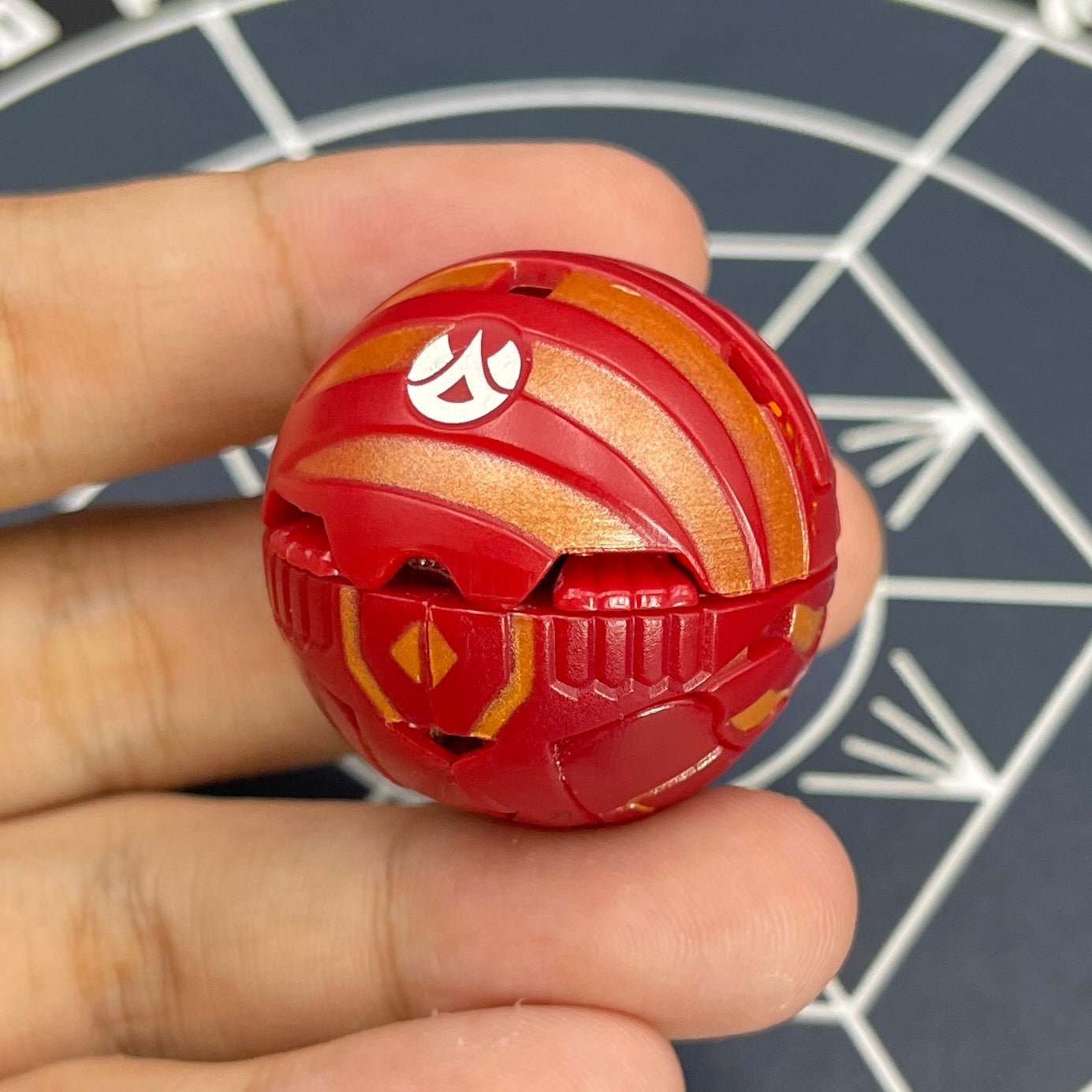 Pyrus Gargonoid B2 Bakugan Battle Brawlers