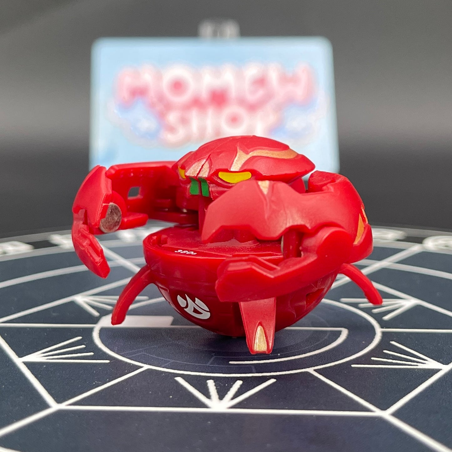 Pyrus Terrorclaw B2 Bakugan Battle Brawlers
