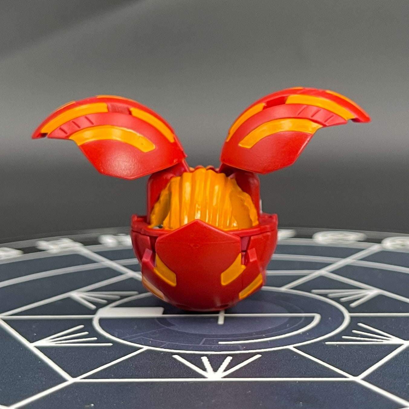 Pyrus Griffon B2 Bakugan Battle Brawlers Newly Painted To Match The Anime Version