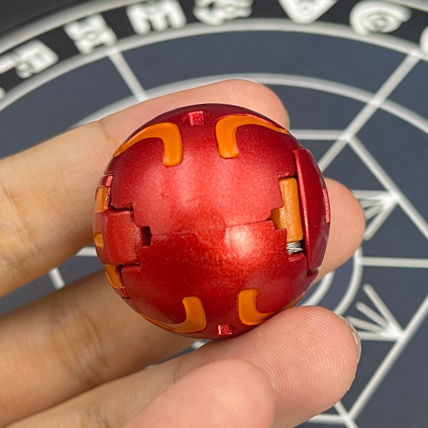 Pyrus Centipoid B2 Bakugan Battle Brawlers Has Been Repainted