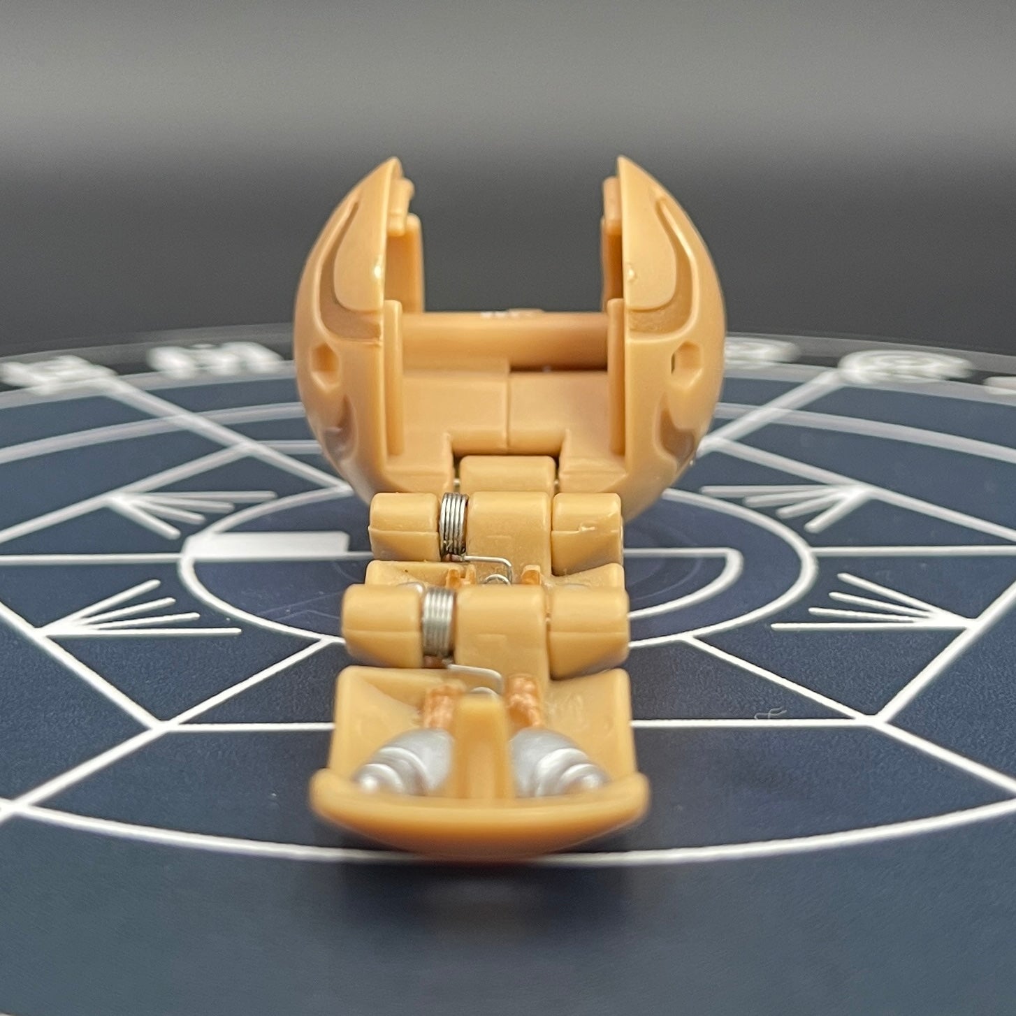 Subterra Centipoid B2 Bakugan Battle Brawlers