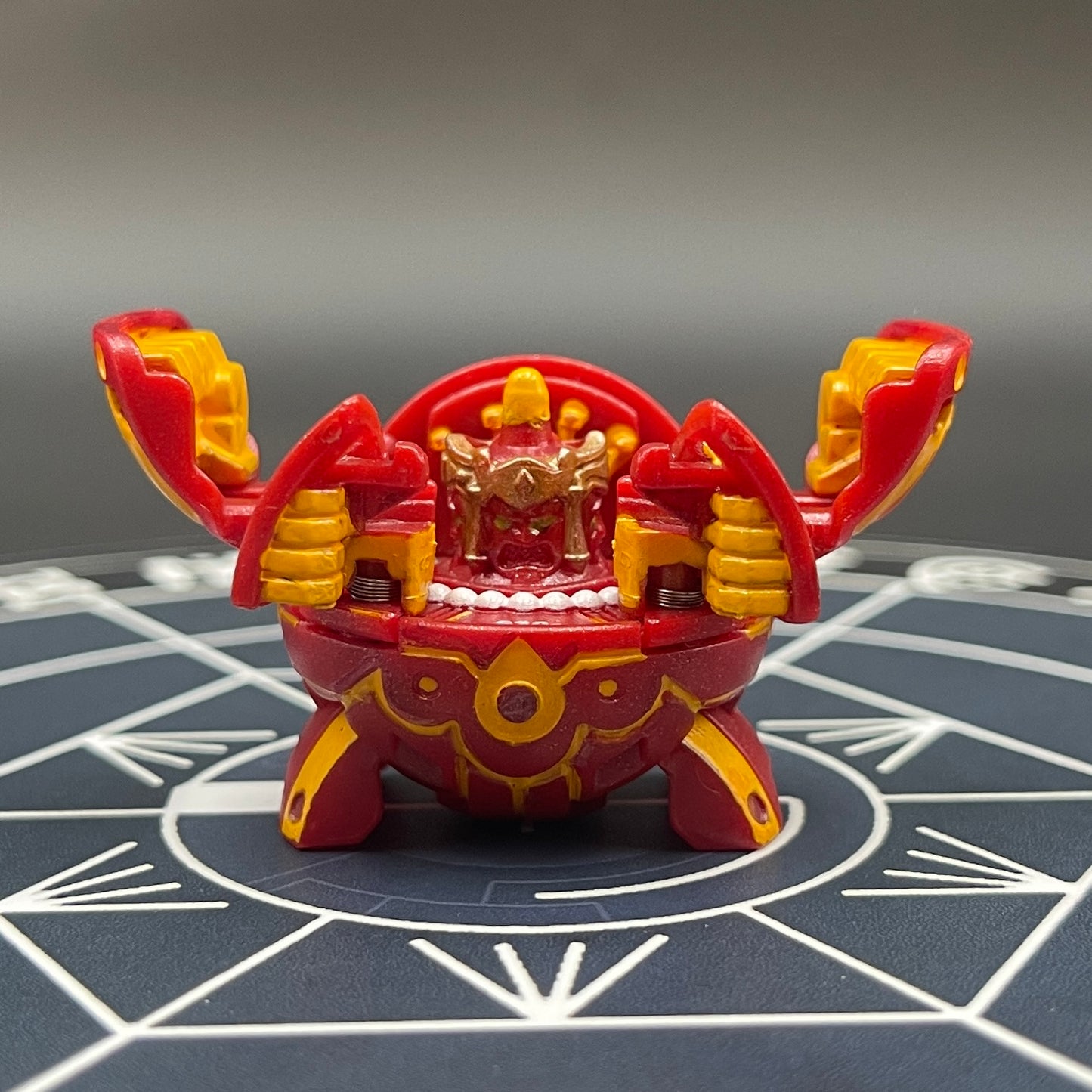 Pyrus Fourtress B2 Bakugan Battle Brawlers Paint Applied To Specific Parts Only