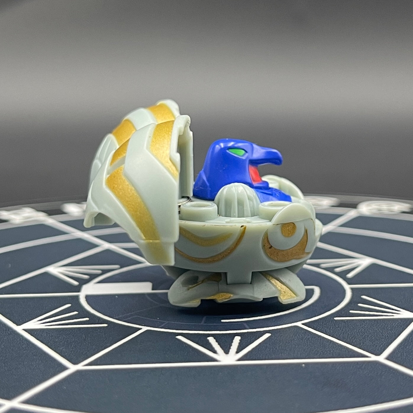 Haos Ravenoid B2 Bakugan Battle Brawlers