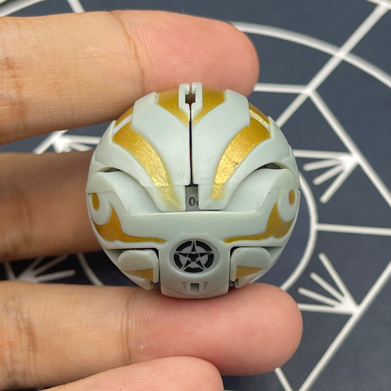 Haos Ravenoid B2 Bakugan Battle Brawlers