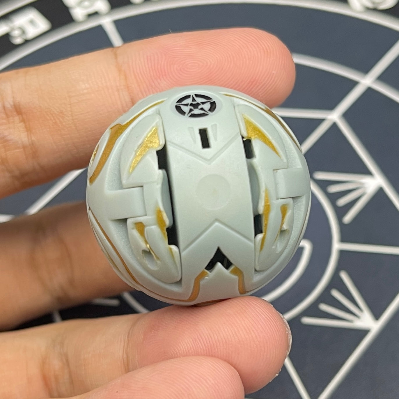 Haos Ravenoid B2 Bakugan Battle Brawlers