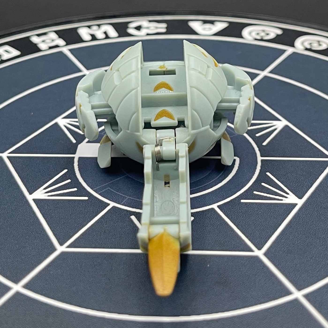 Haos Limulus B2 Bakugan Battle Brawlers