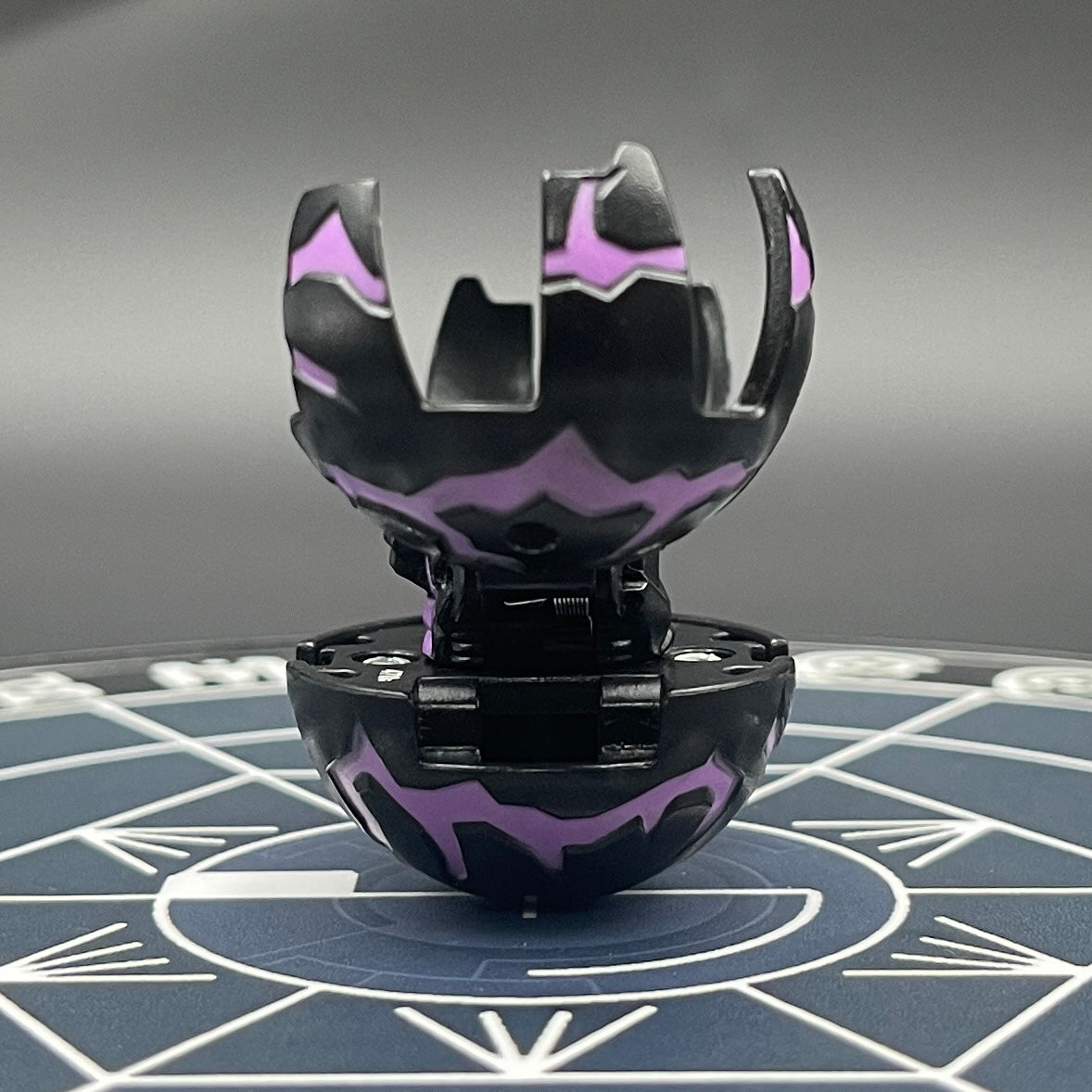 Darkus Fear Ripper B2 Bakugan Battle Brawlers