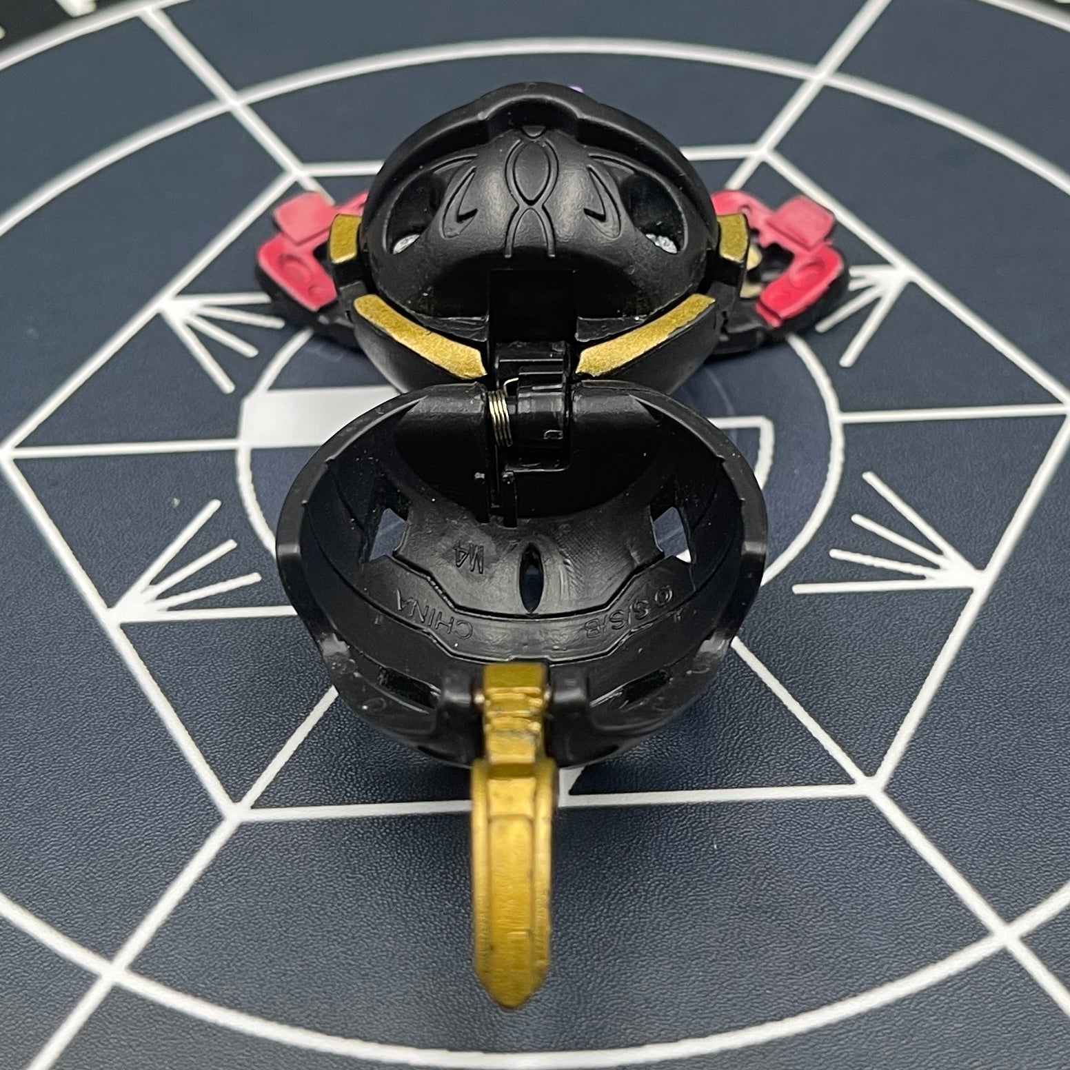 Darkus Stinglash B2 Bakugan Battle Brawlers