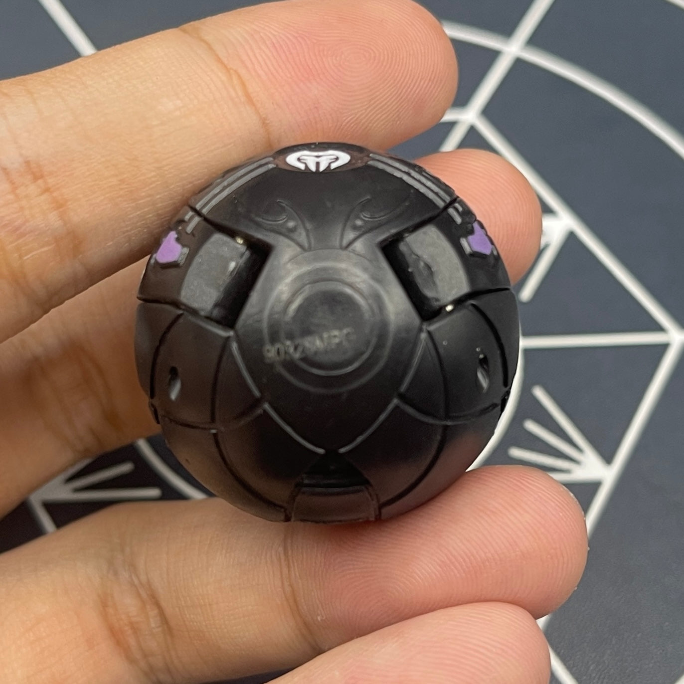 Darkus Stinglash B2 Bakugan Battle Brawlers