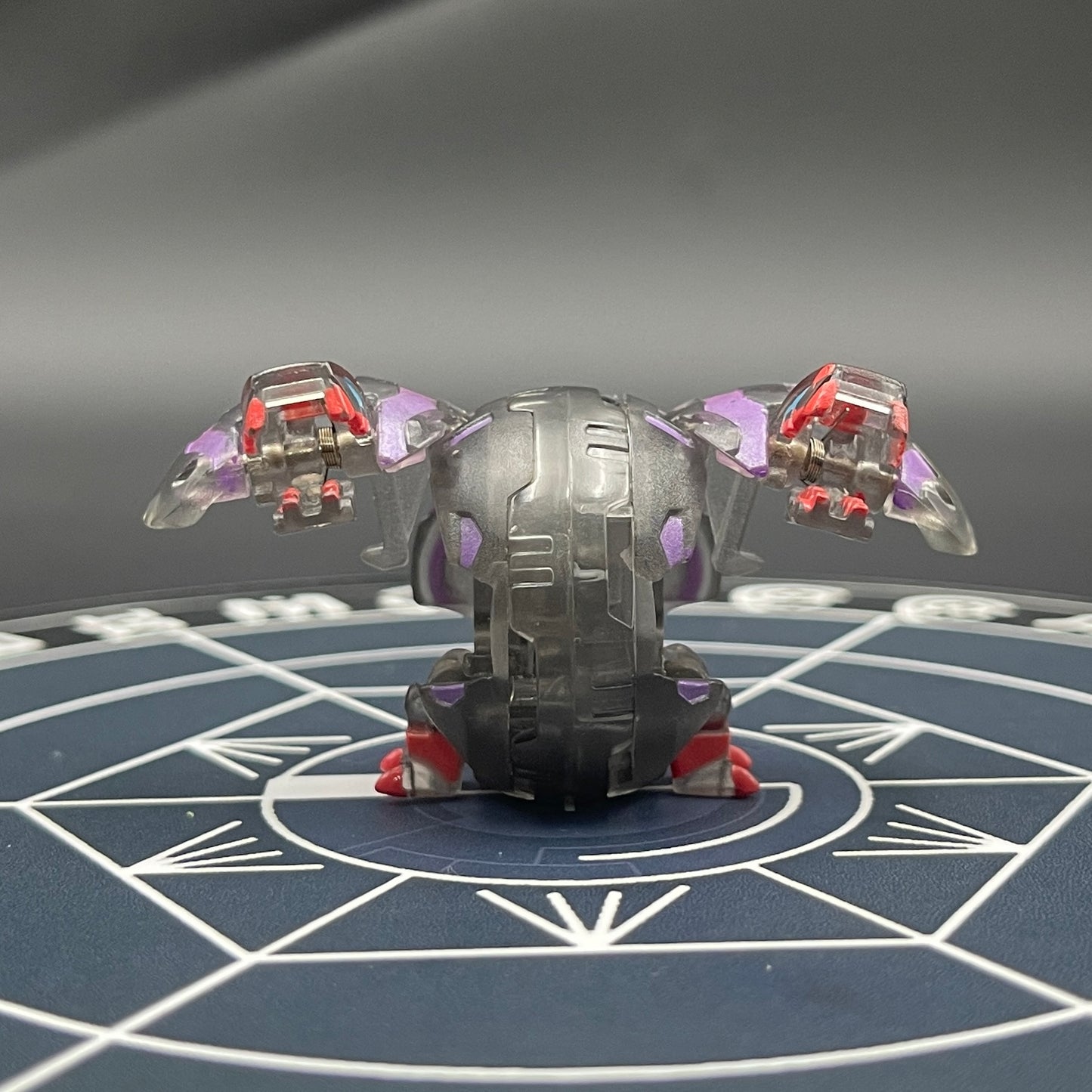 Darkus Dual Hydranoid B2 Translucent Bakugan Battle Brawlers