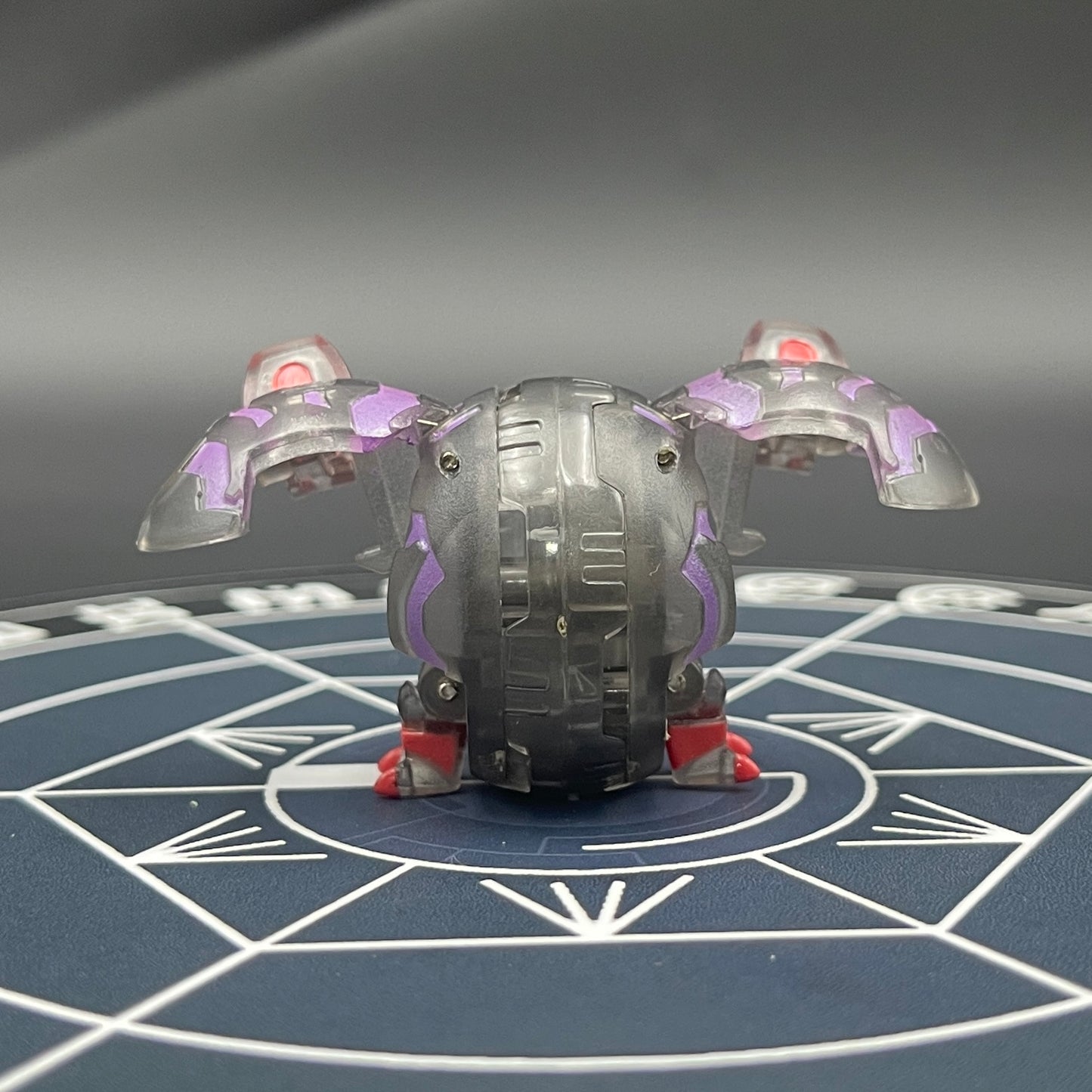 Darkus Dual Hydranoid B2 Translucent Bakugan Battle Brawlers