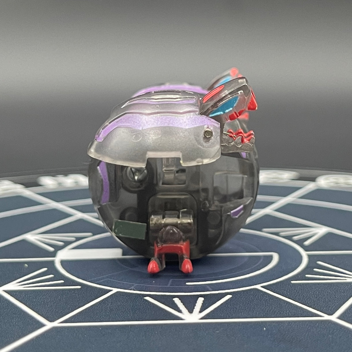 Darkus Dual Hydranoid B2 Translucent Bakugan Battle Brawlers