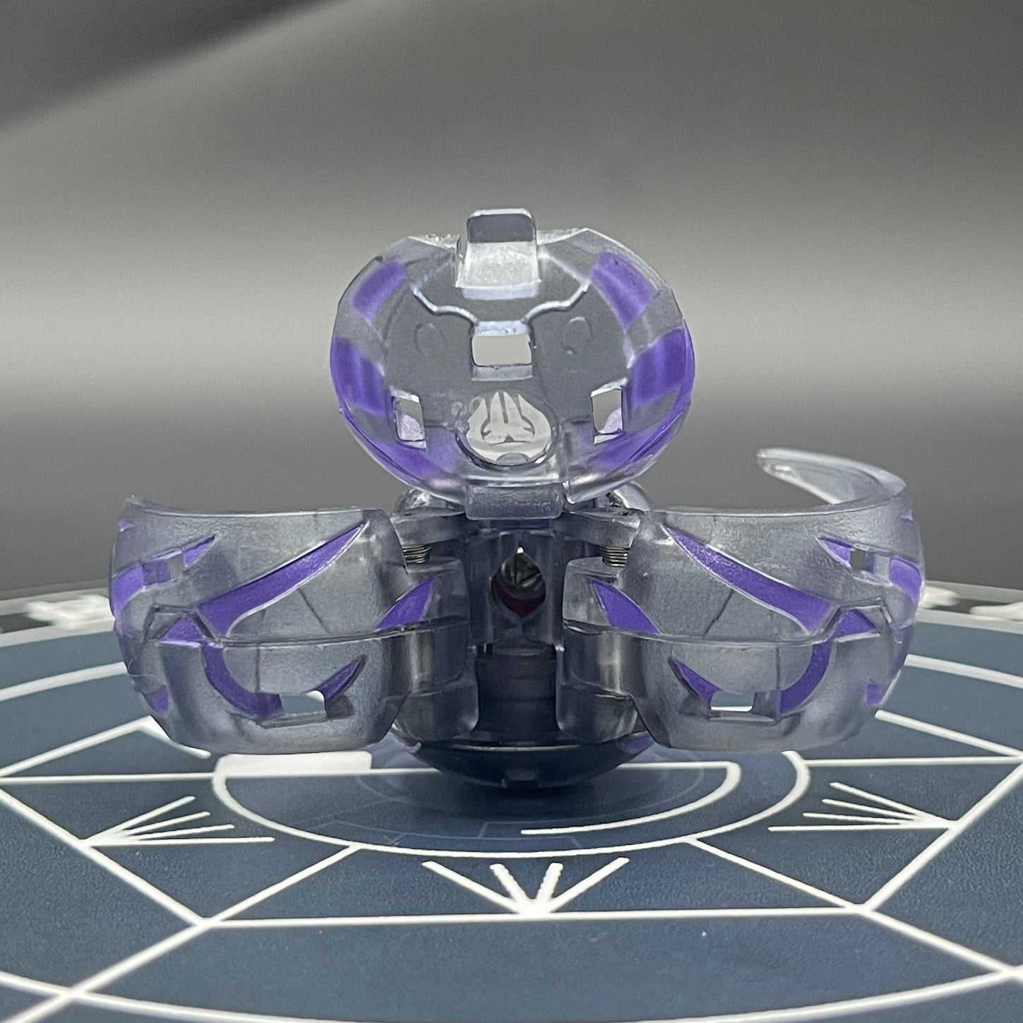 Darkus Reaper B2 Translucent Bakugan Battle Brawlers