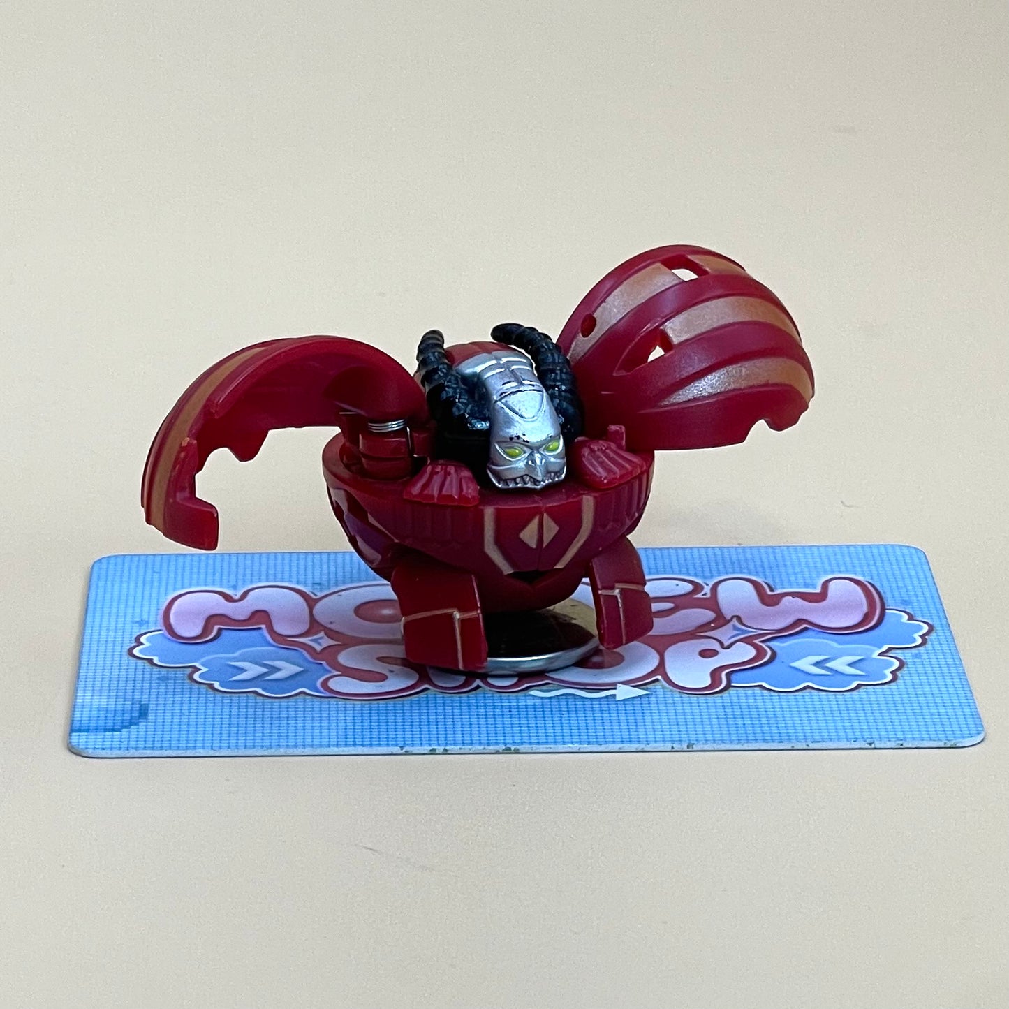 Bakugan Gargonoid B2 Pyrus | Toy Bakugan Battle Brawlers