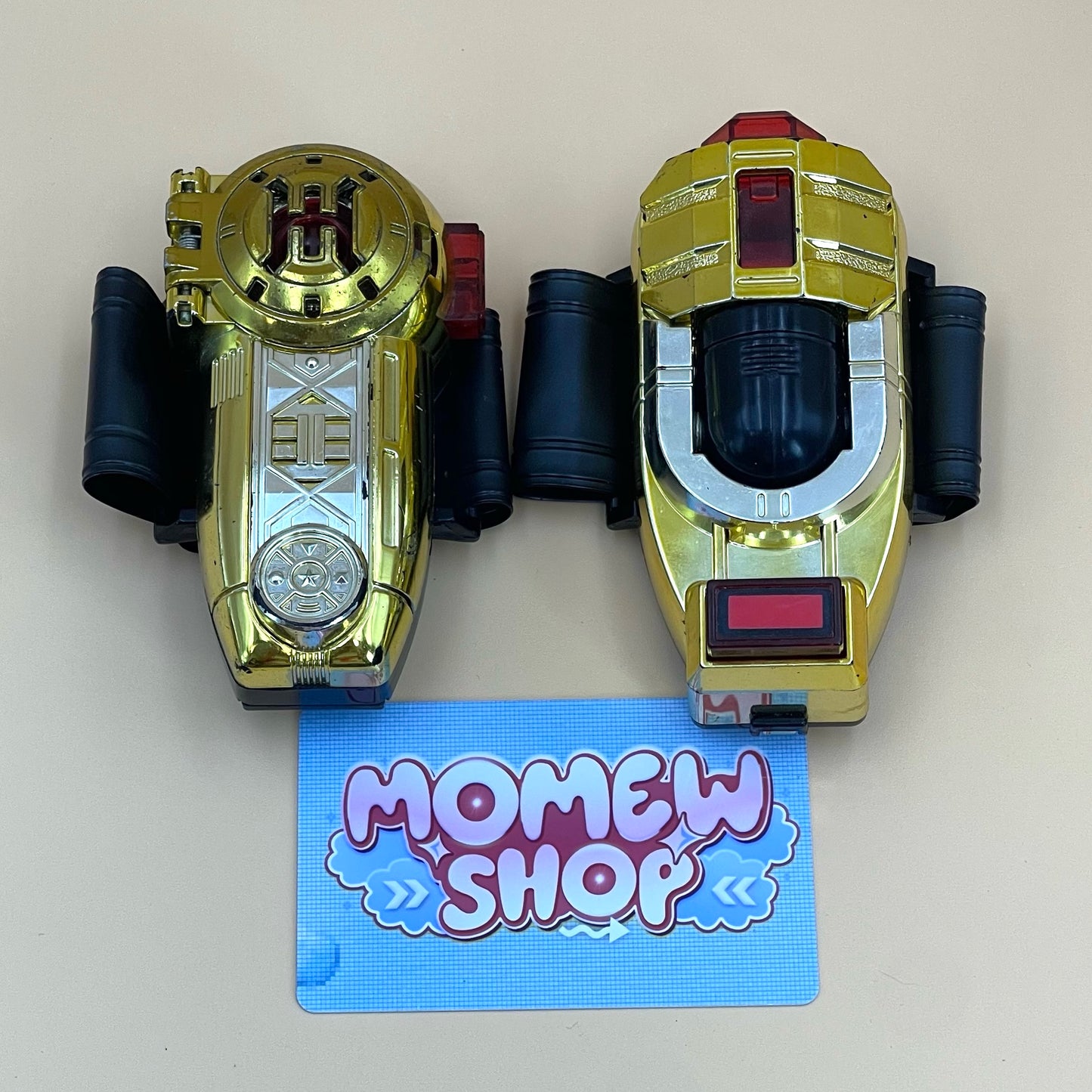 DX King Brace  & Gold Zeonizers Morpher from Power Rangers Zeo also known as DX Change from Super Sentai Ohranger 1995, vintage DX Morpher roleplay collectible for Gold Zeo Ranger fans.