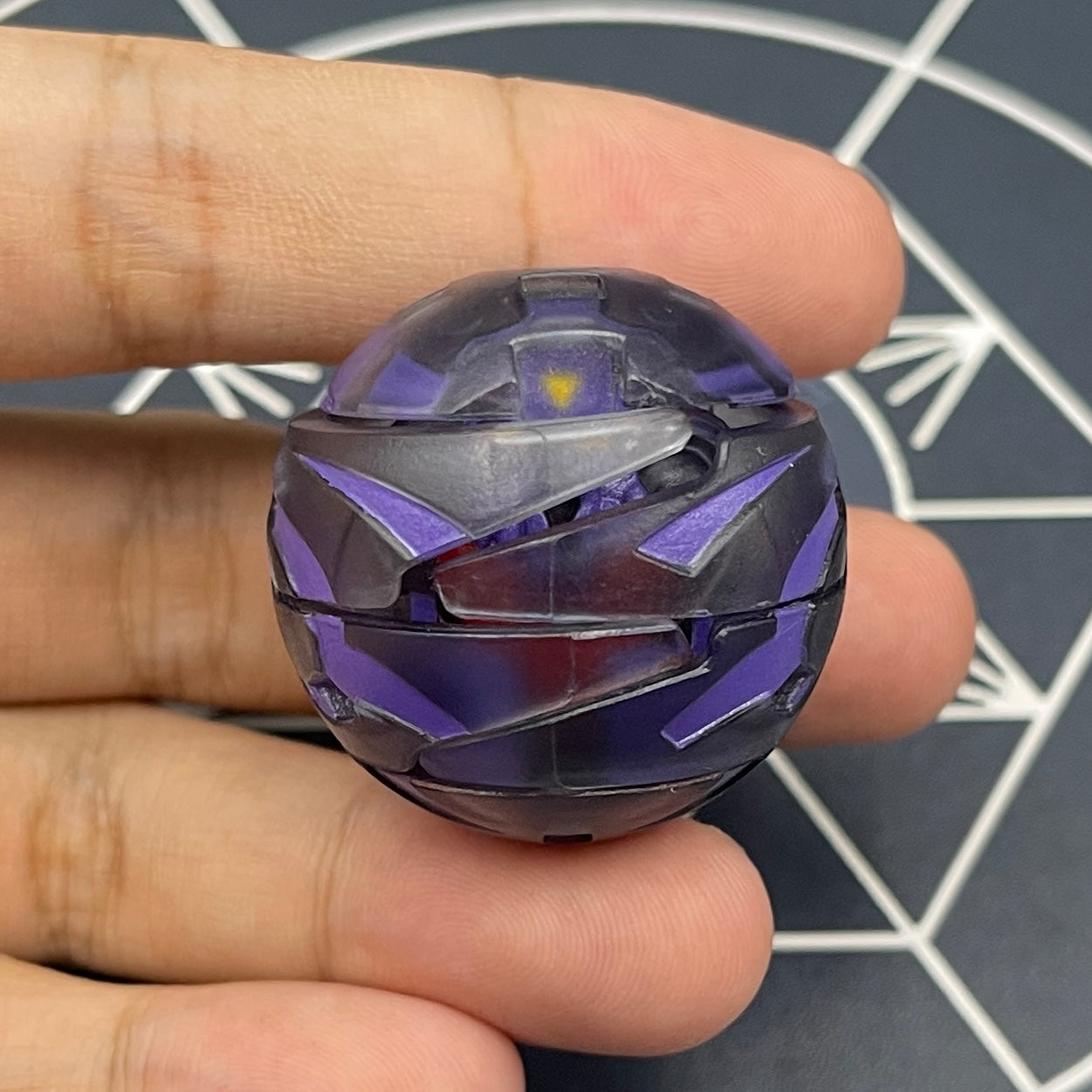 Darkus Reaper B2 Translucent Bakugan Battle Brawlers