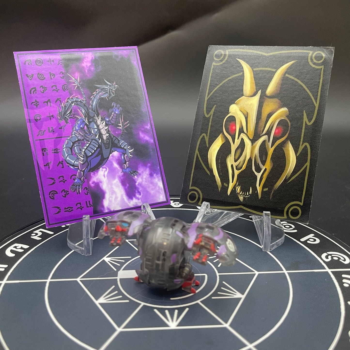 Darkus Dual Hydranoid B2 Translucent Bakugan Battle Brawlers