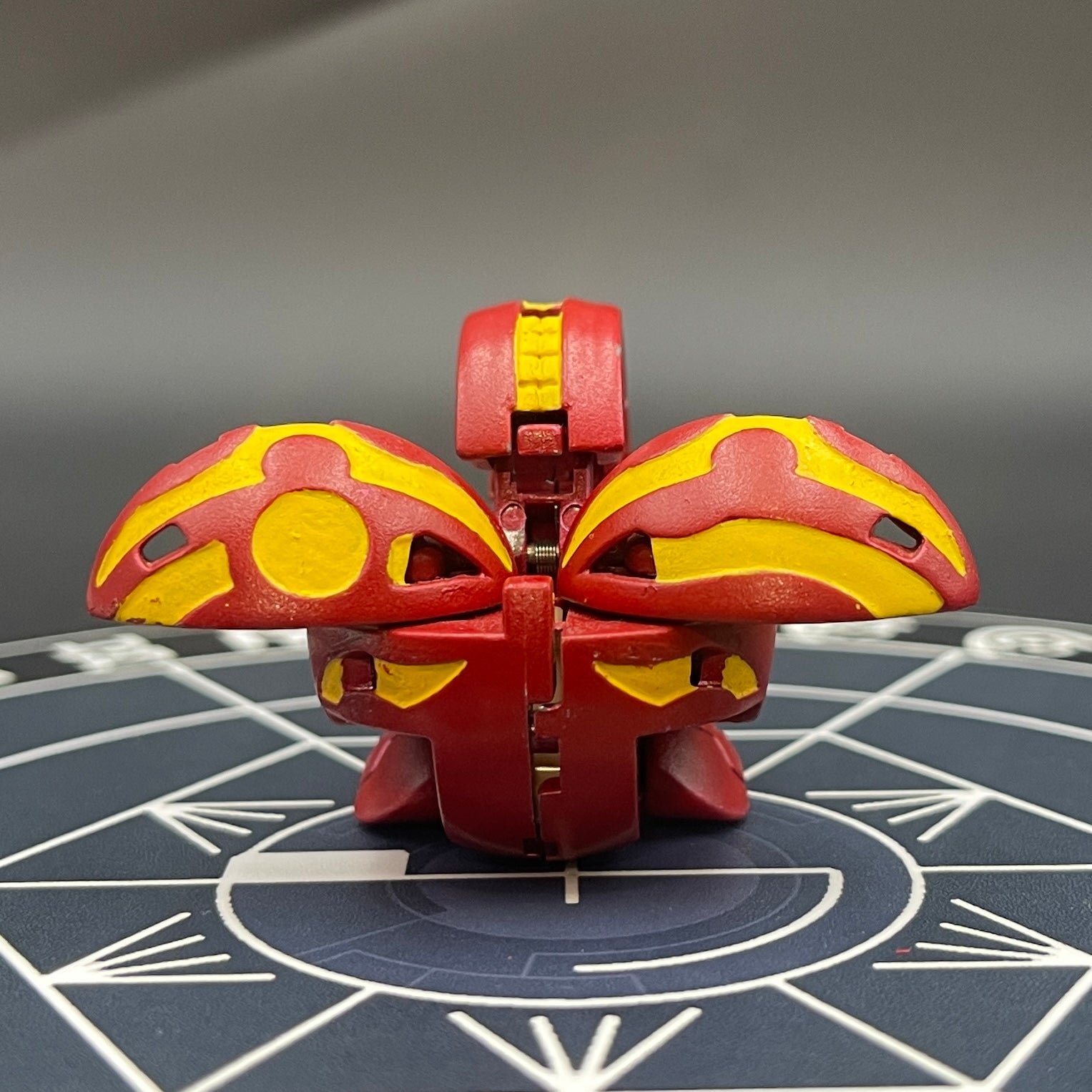 Pyrus Mock Dragonoid B2 Bakugan Battle Brawlers Custom Painted